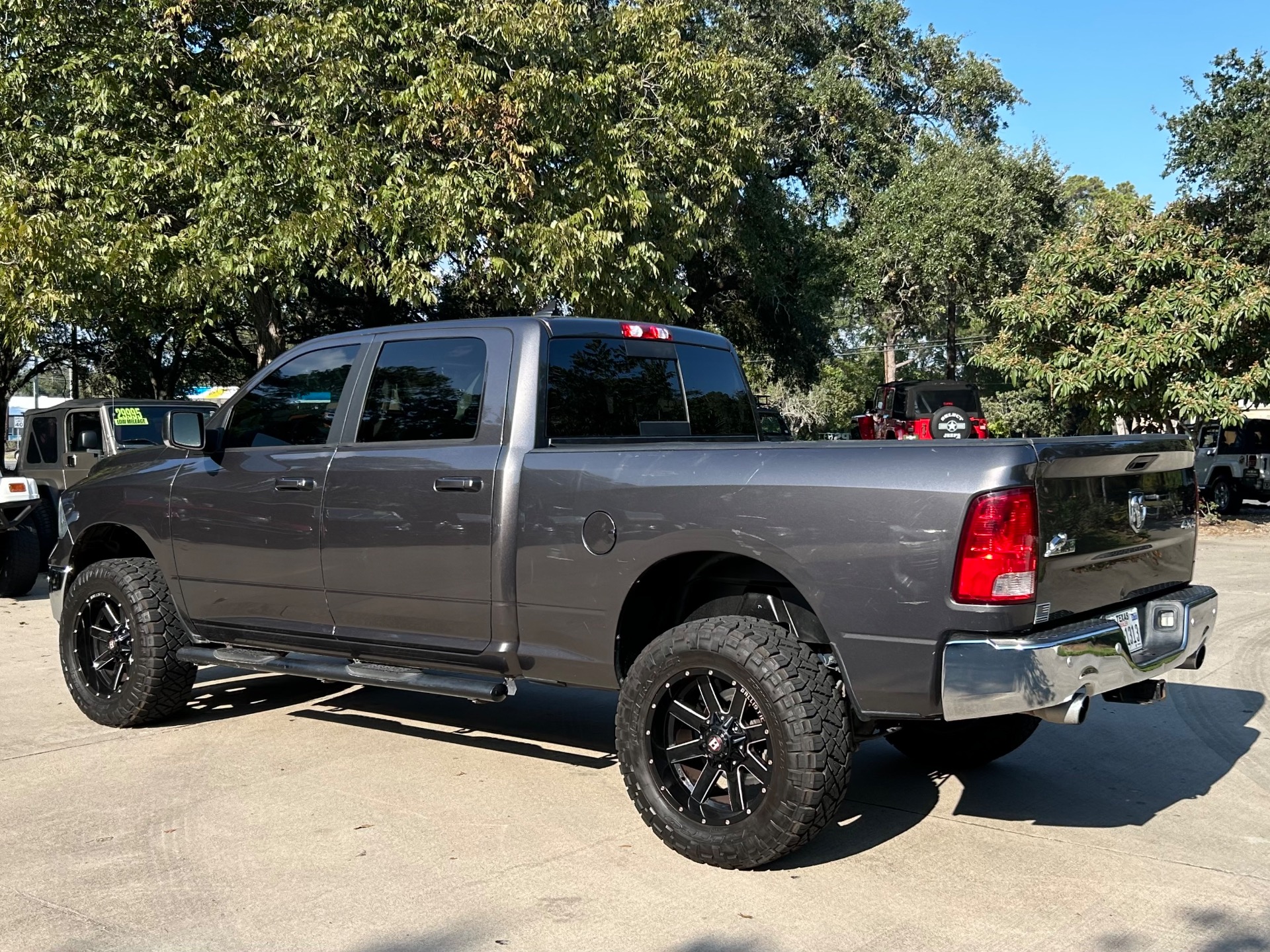 Used-2019-Ram-1500-Classic-Big-Horn