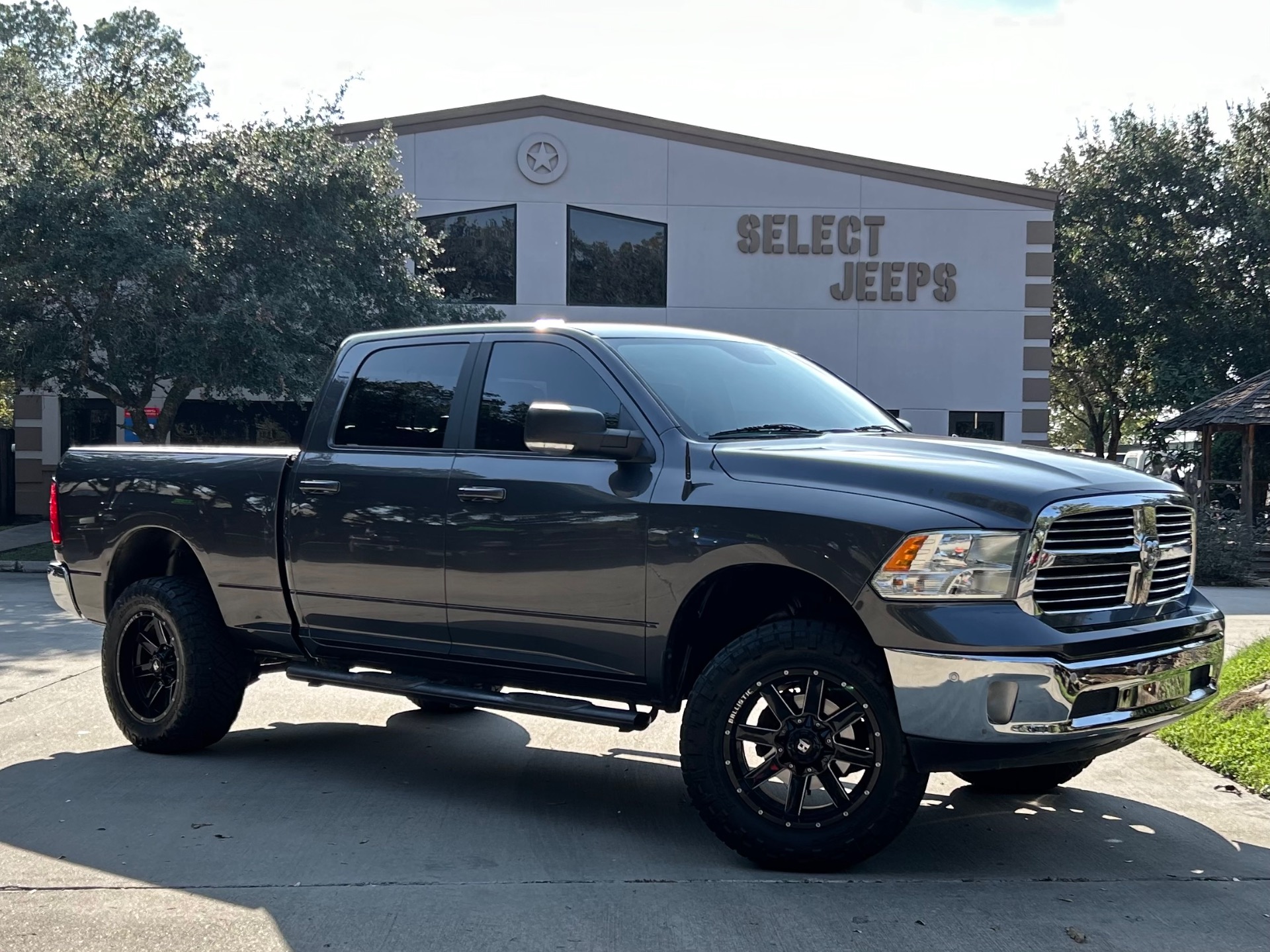 Used-2019-Ram-1500-Classic-Big-Horn