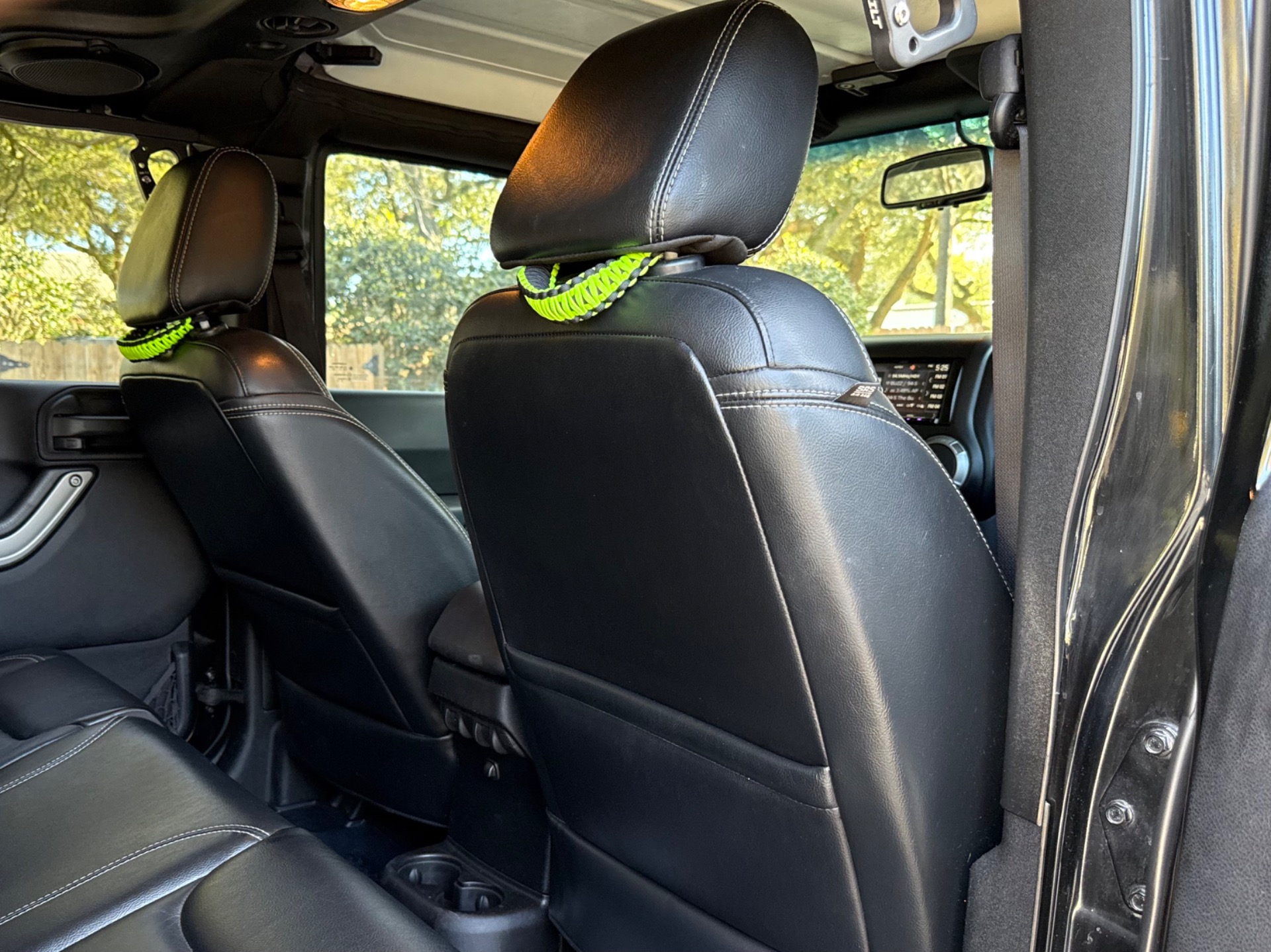 Used-2013-Jeep-Wrangler-Unlimited-Sahara