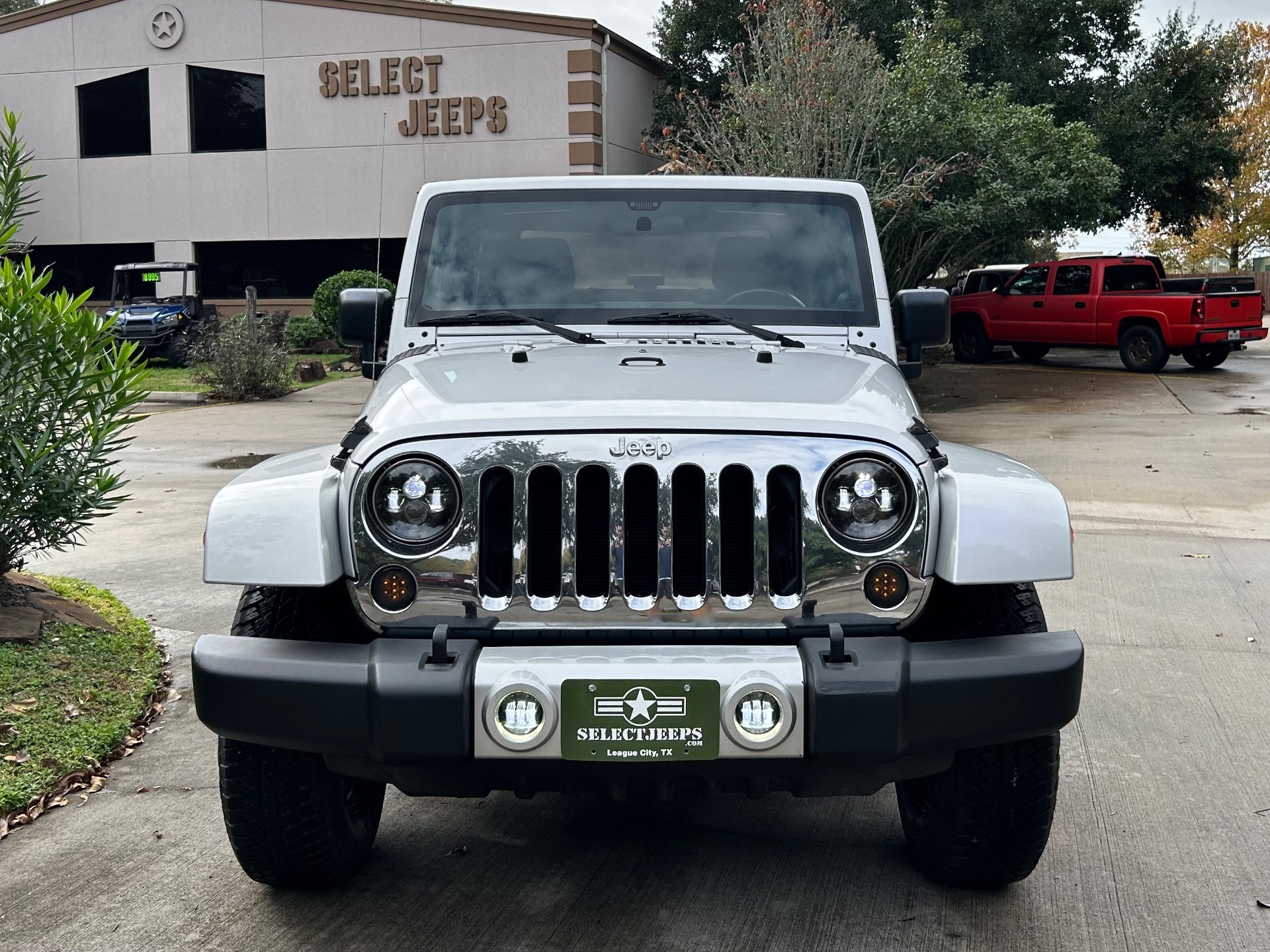 Used-2011-Jeep-Wrangler-Sahara