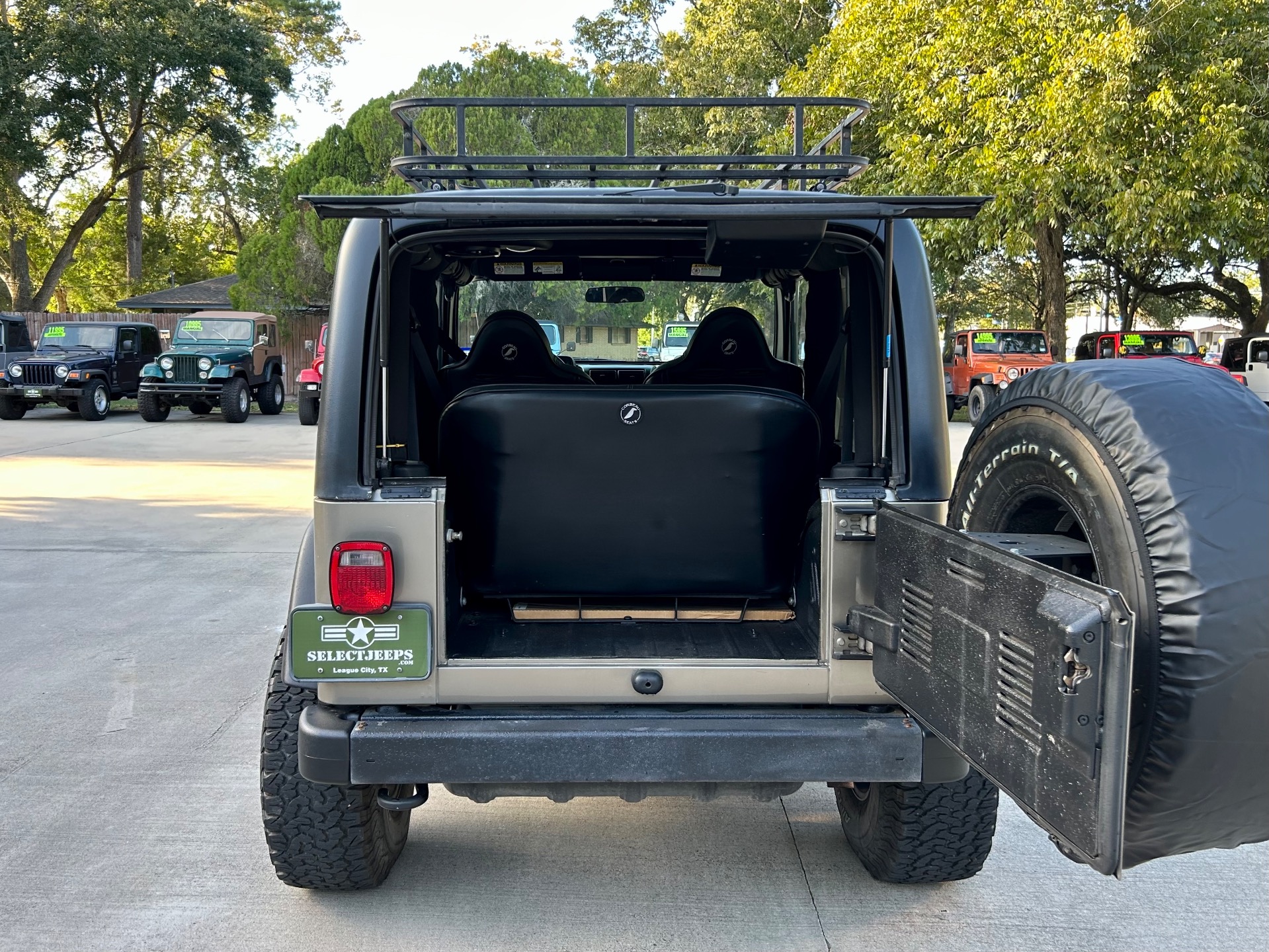 Used-2005-Jeep-Wrangler-Rubicon