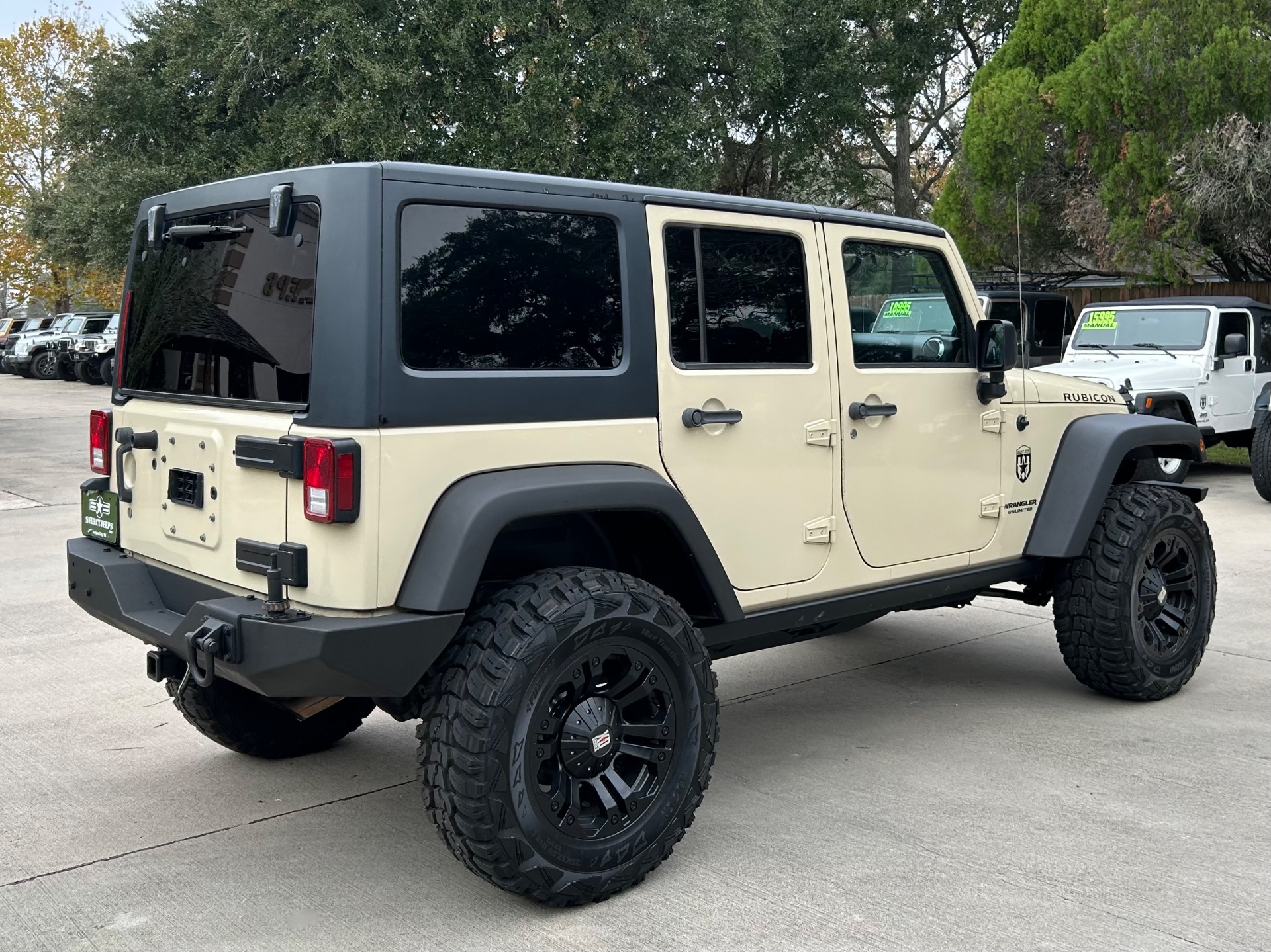 Used-2011-Jeep-Wrangler-Unlimited-Rubicon
