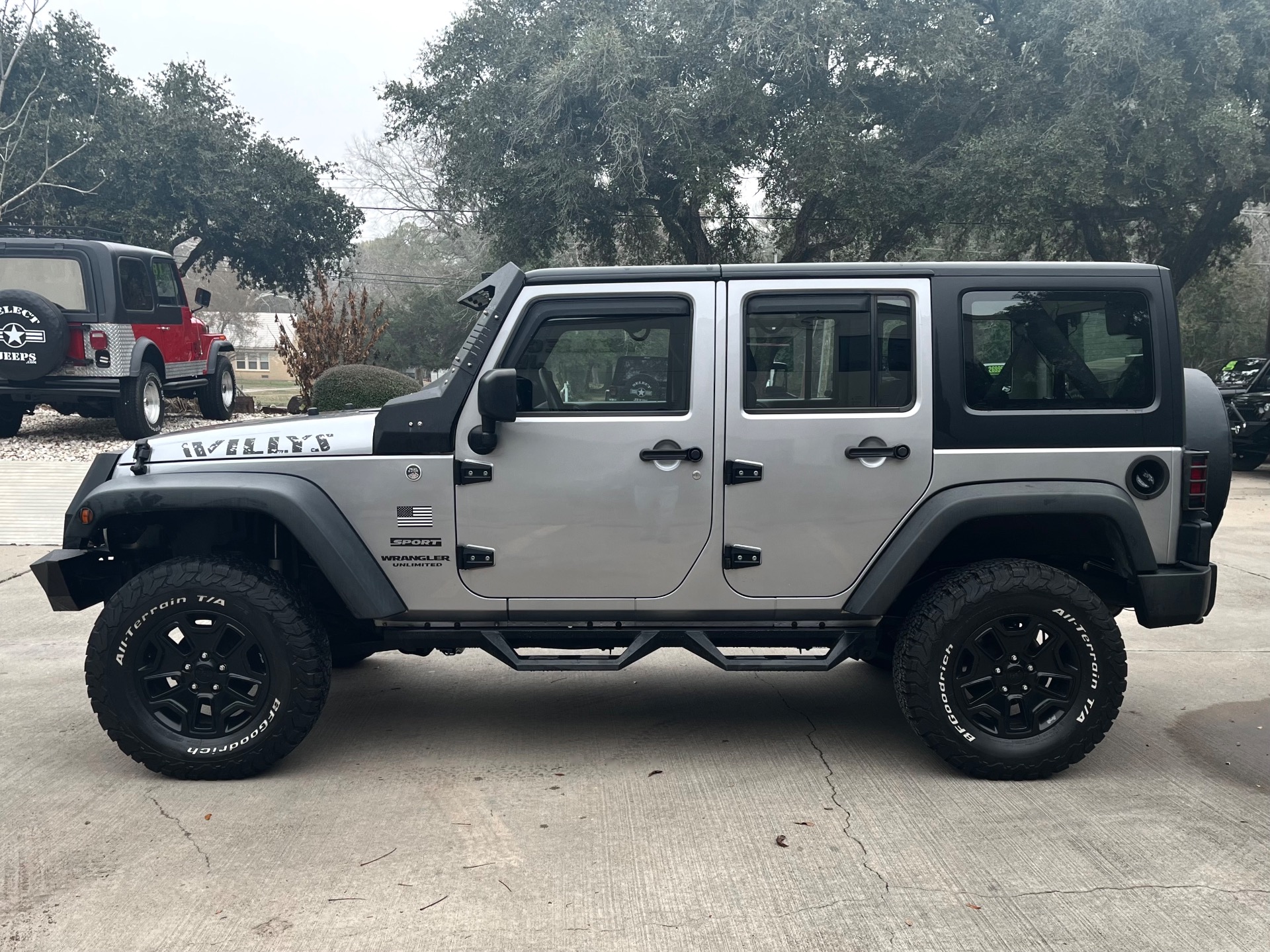 Used-2015-Jeep-Wrangler-Unlimited-Willys-Wheeler-Edition