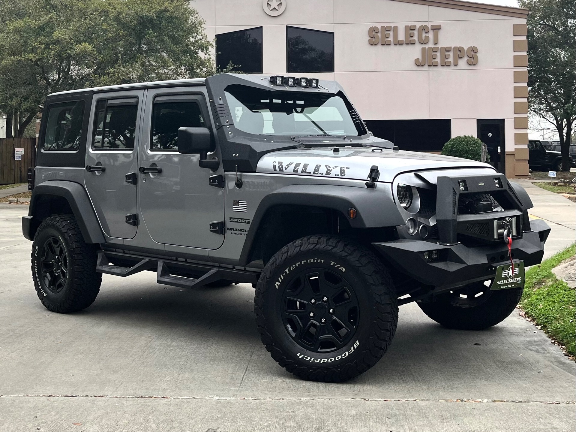 Used-2015-Jeep-Wrangler-Unlimited-Willys-Wheeler-Edition