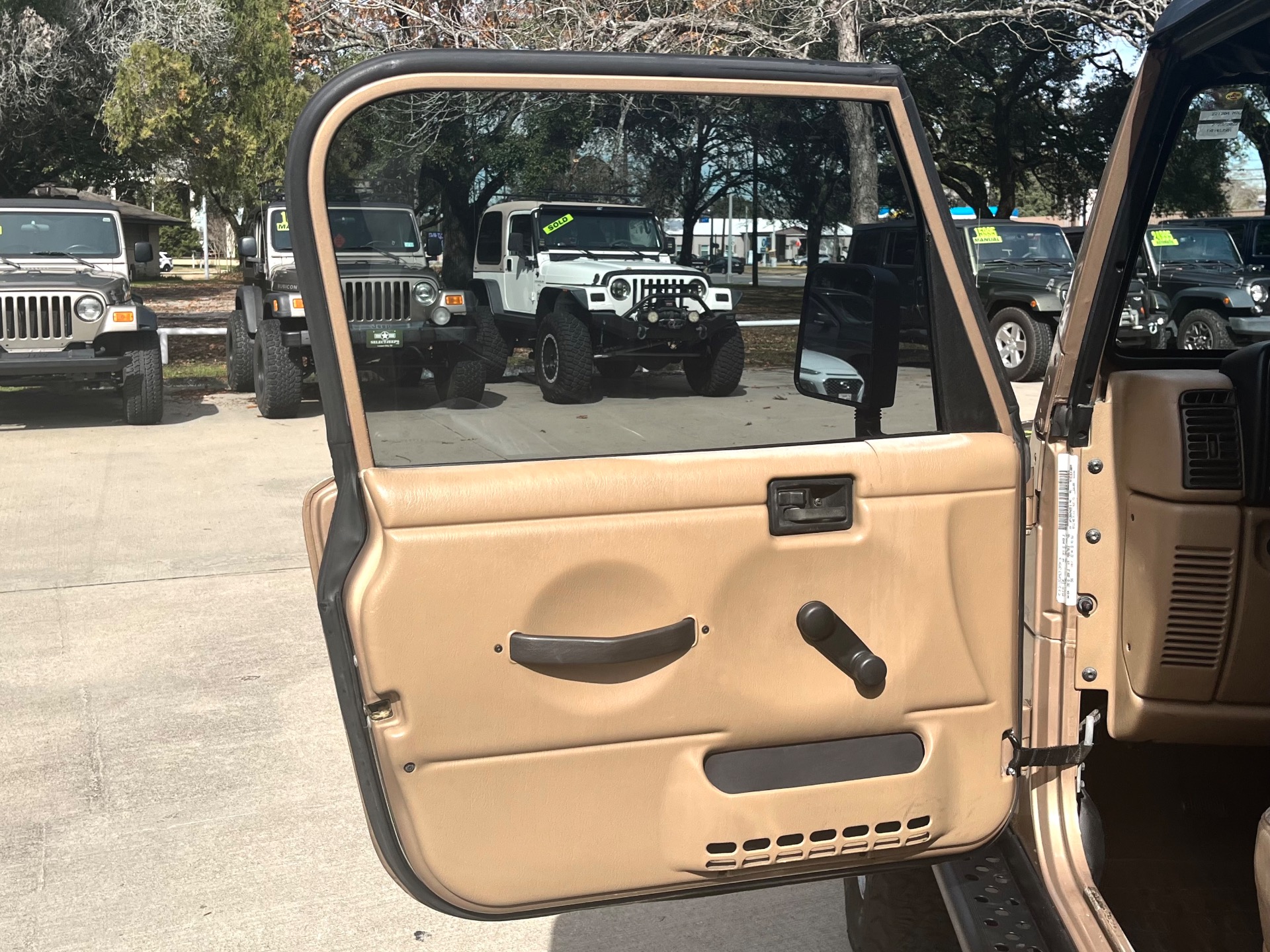 Used-1999-Jeep-Wrangler-Sport
