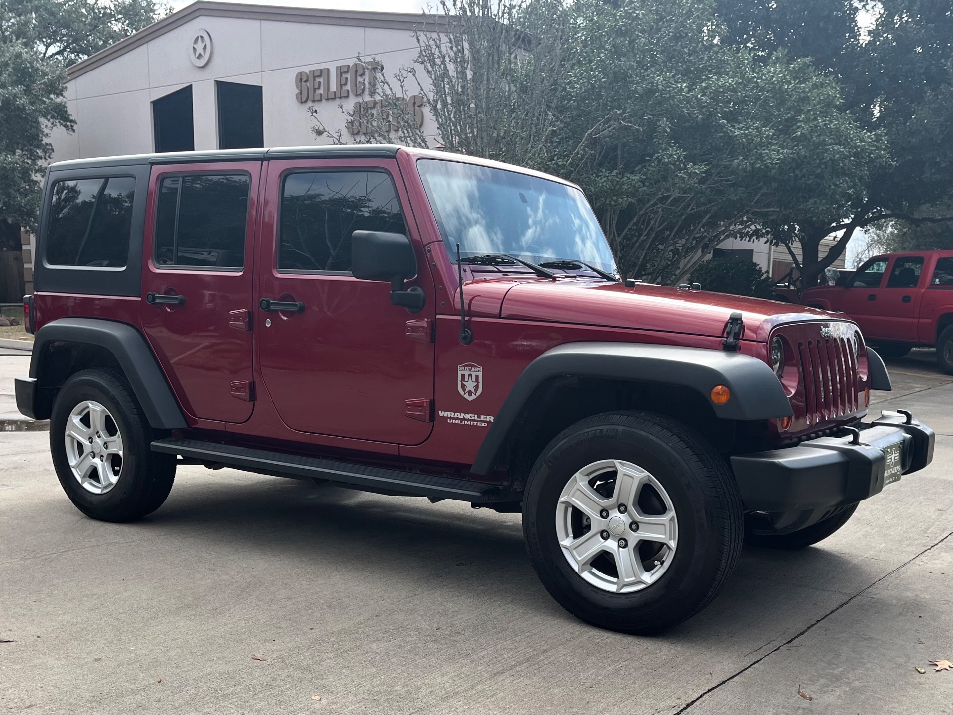 Used-2011-Jeep-Wrangler-Unlimited-Sport