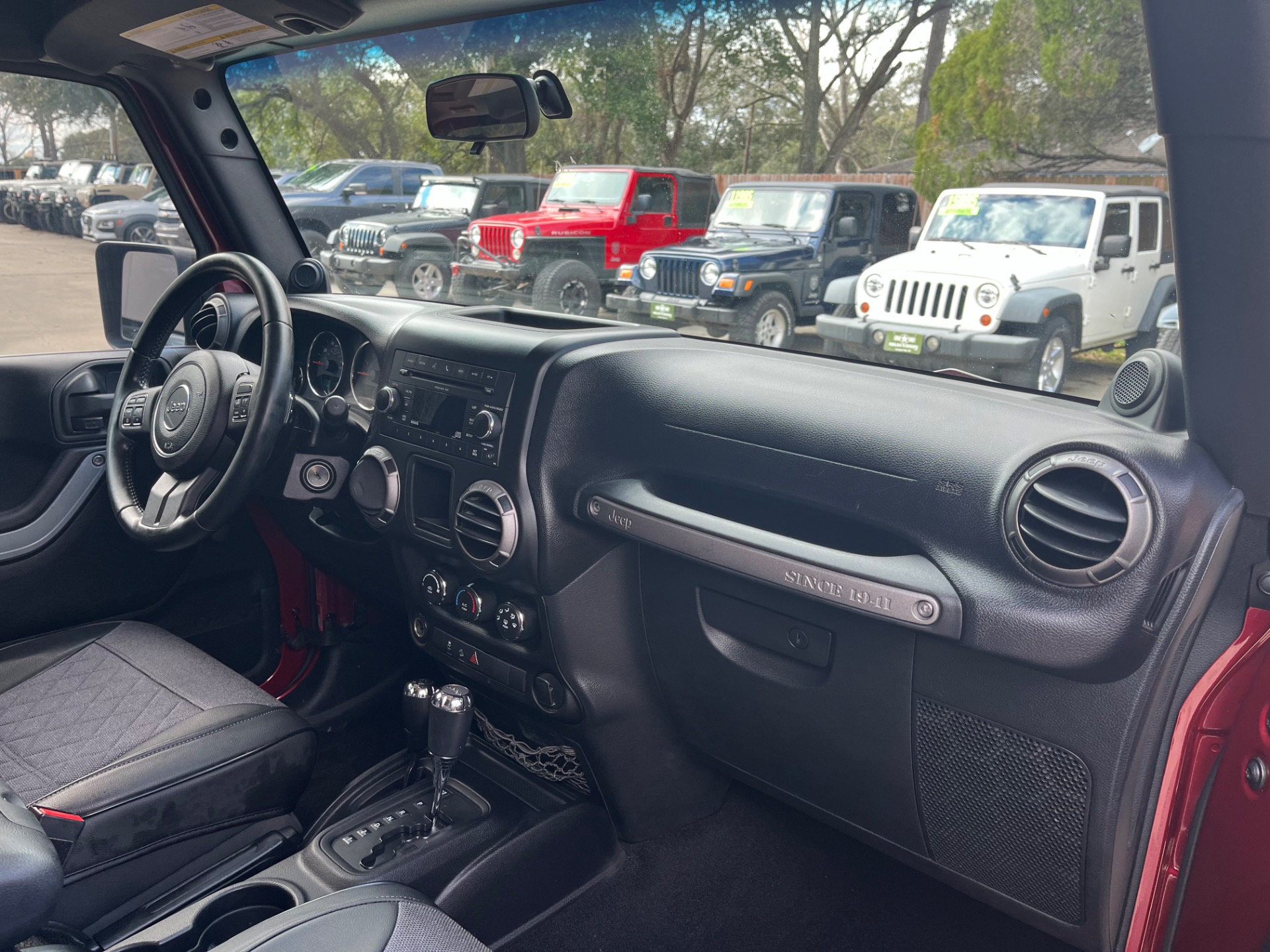 Used-2011-Jeep-Wrangler-Unlimited-Sport