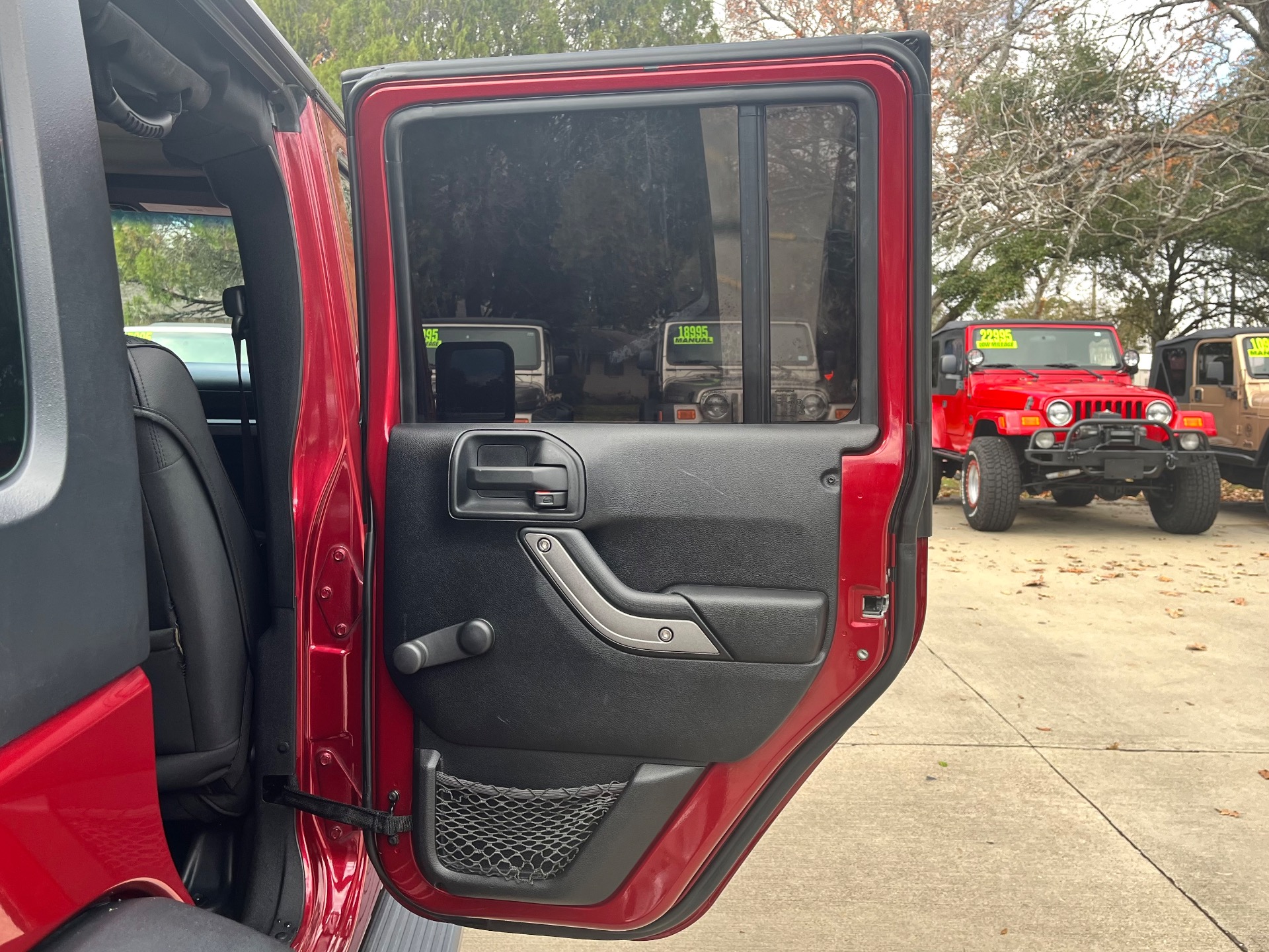 Used-2011-Jeep-Wrangler-Unlimited-Sport