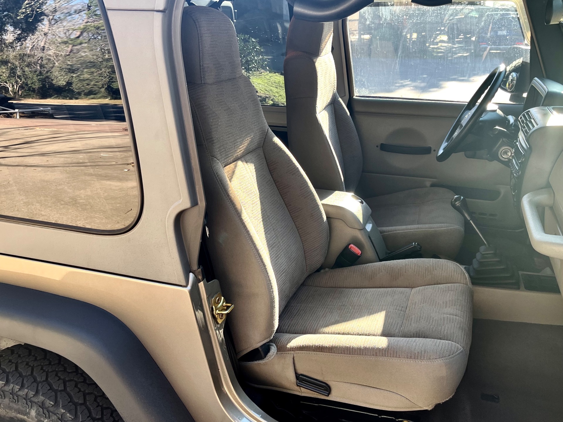 Used-2004-Jeep-Wrangler-X