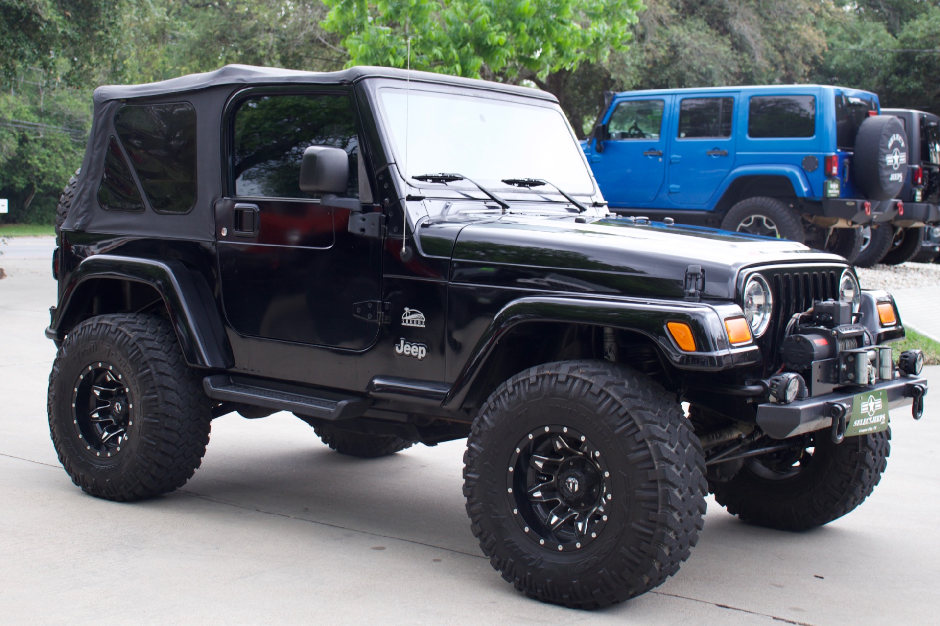 Used-2003-Jeep-Wrangler-Sahara