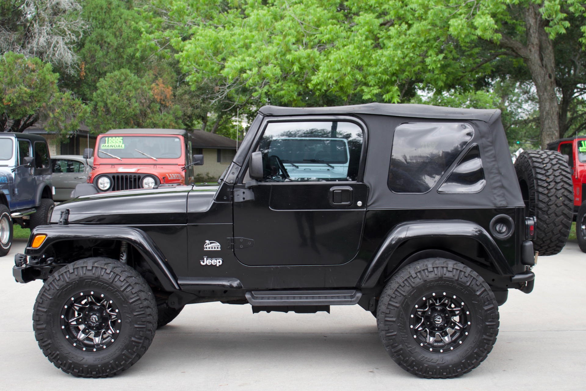 Used-2003-Jeep-Wrangler-Sahara