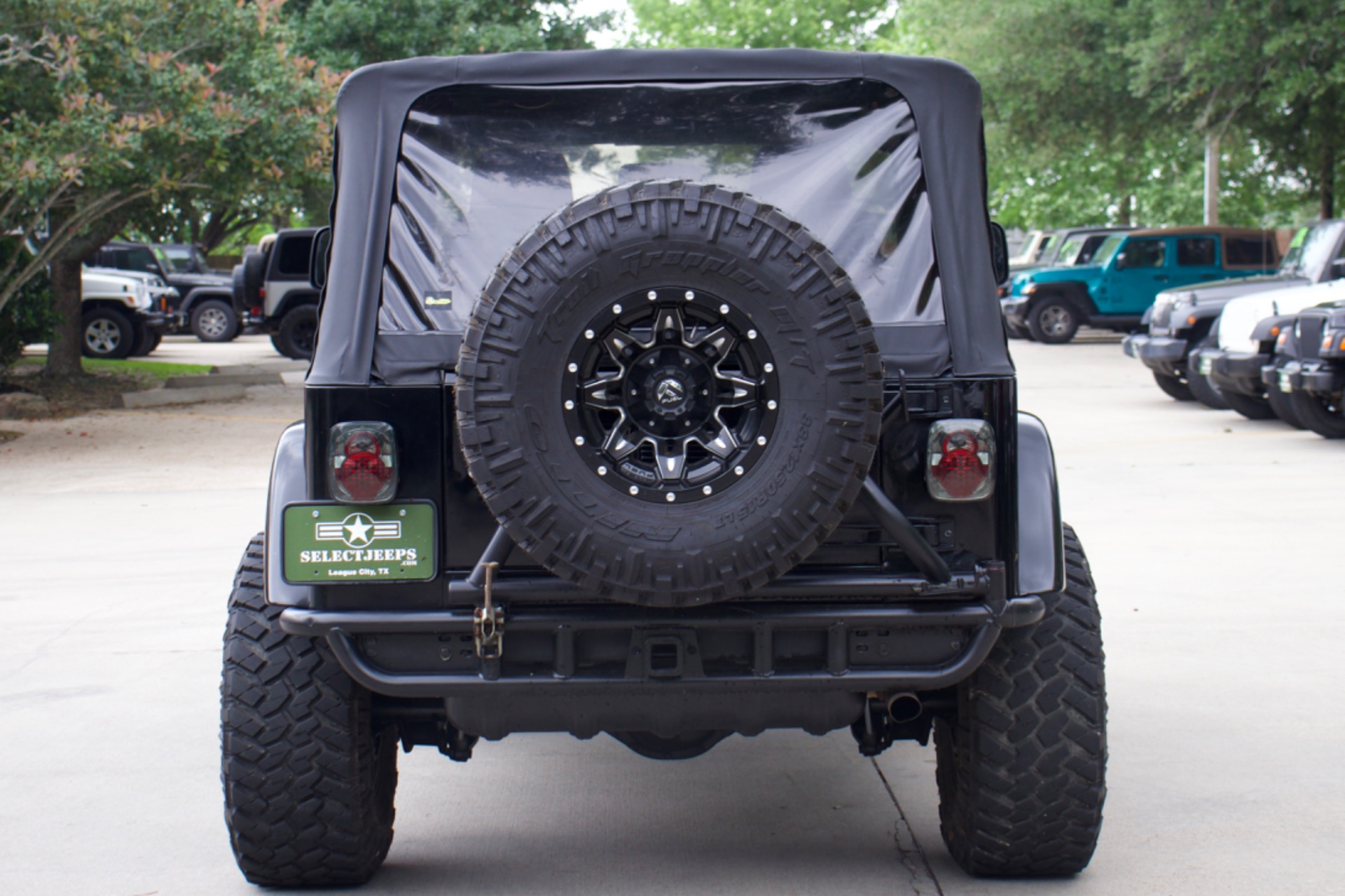 Used-2003-Jeep-Wrangler-Sahara