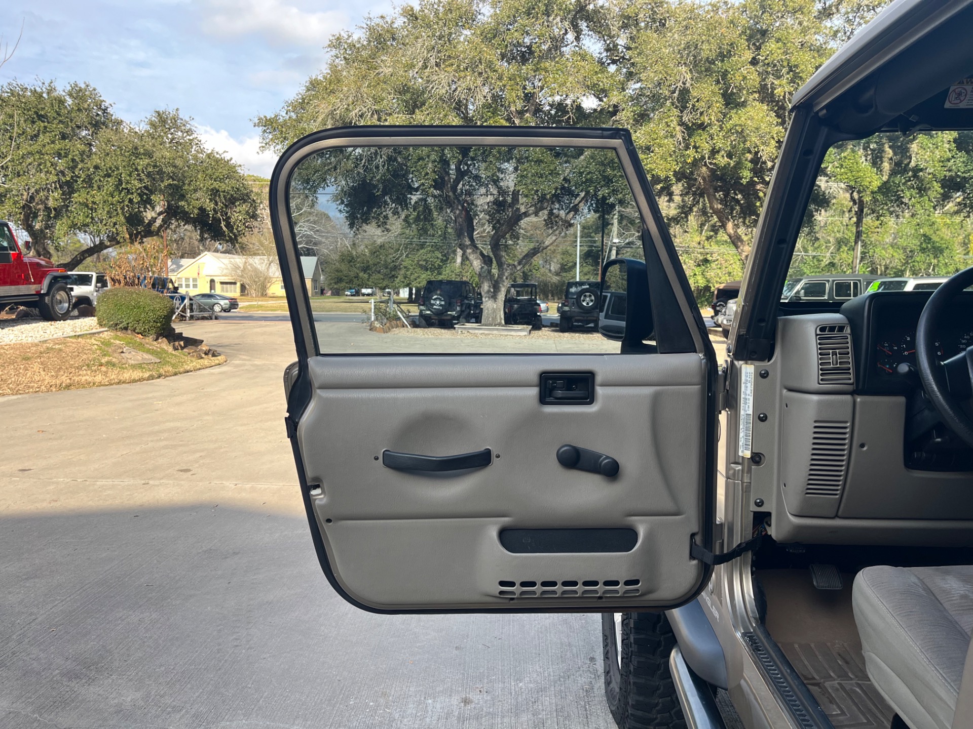 Used-2004-Jeep-Wrangler