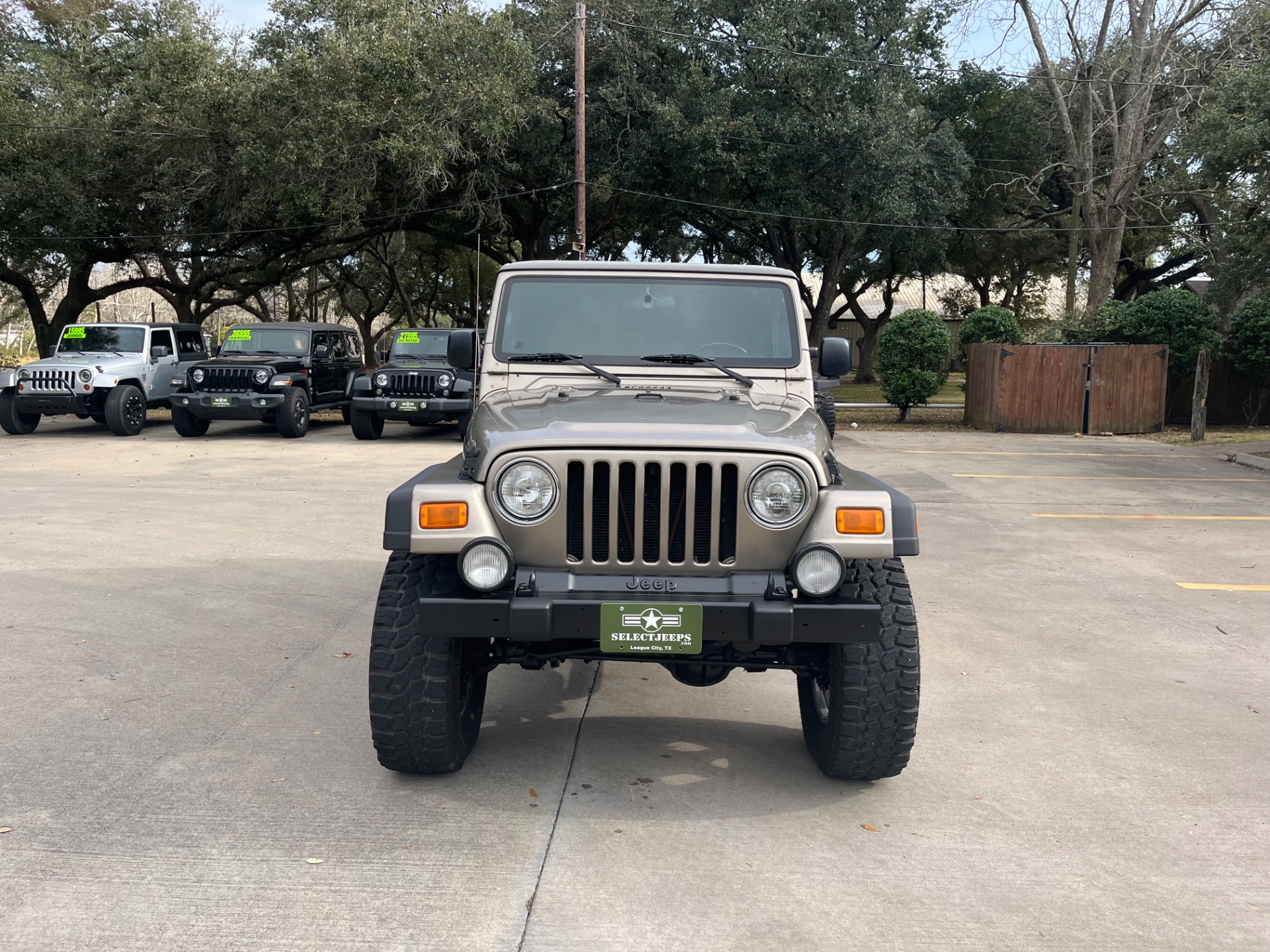 Used-2004-Jeep-Wrangler