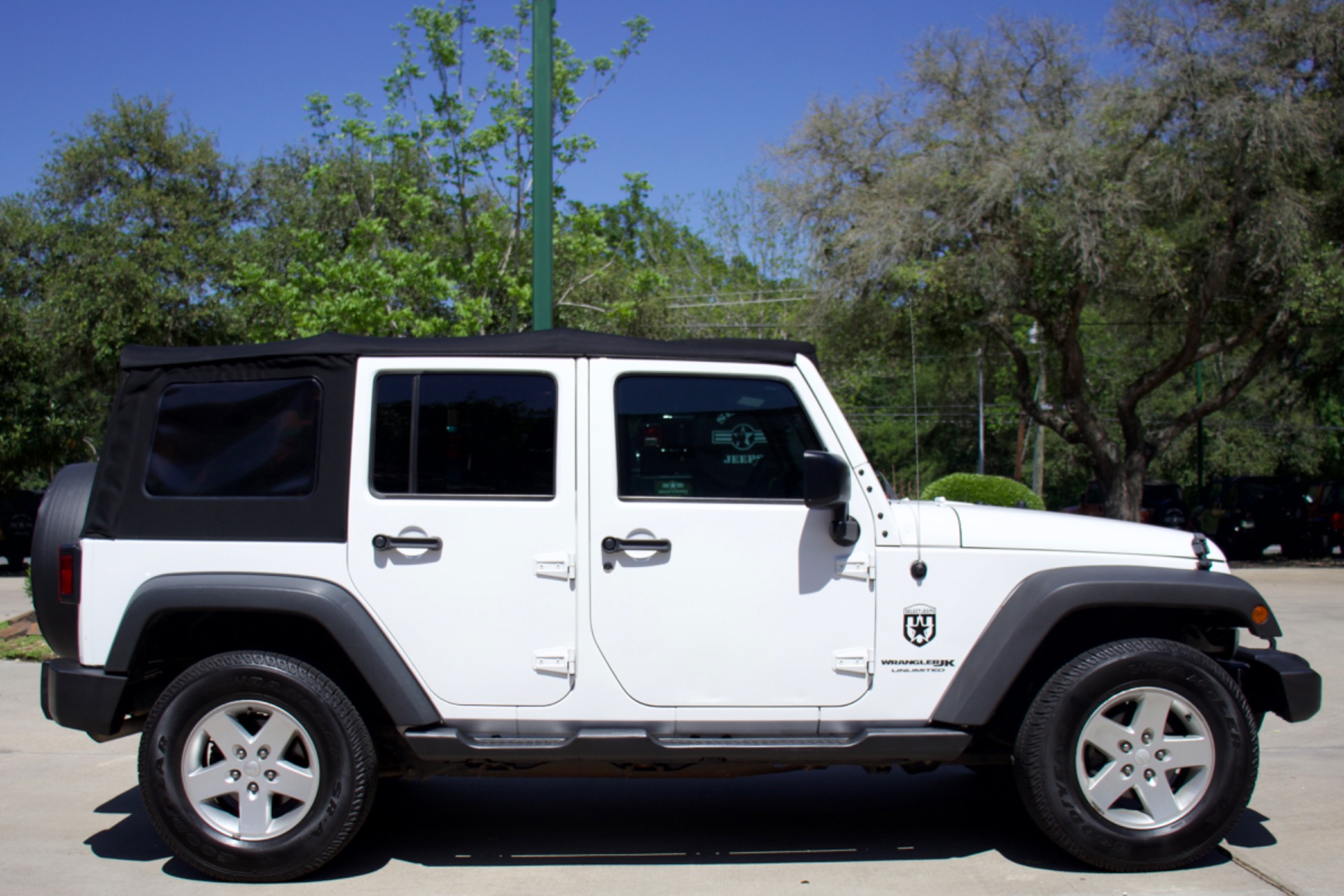 Used-2018-Jeep-Wrangler-JK-Unlimited-Sport