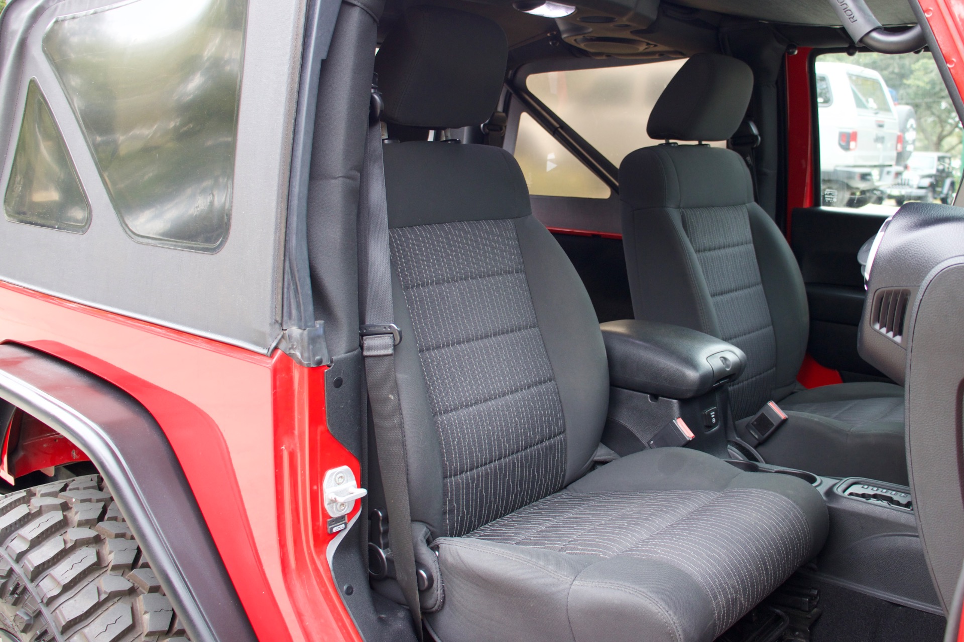 Used-2011-Jeep-Wrangler-Rubicon