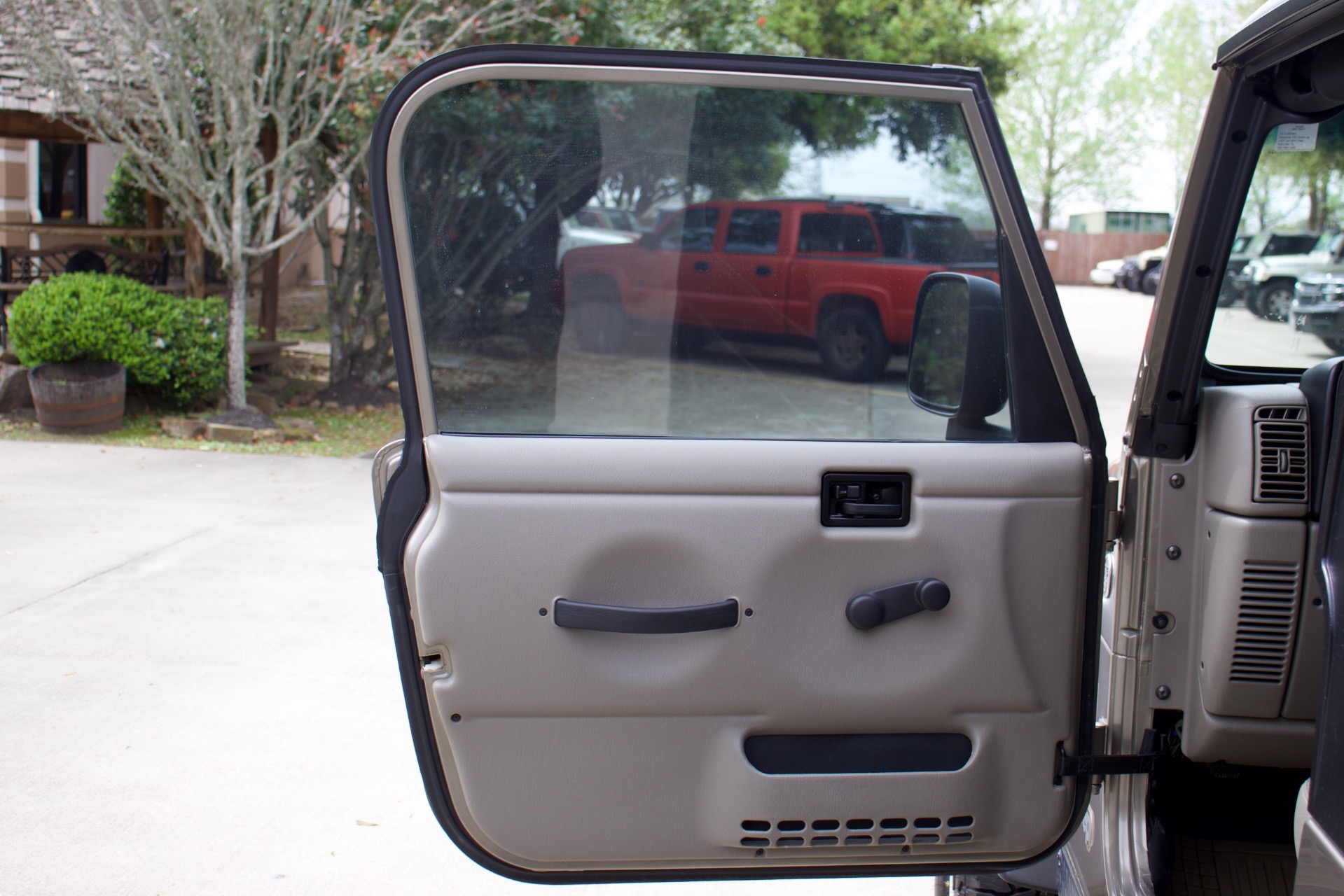 Used-2006-Jeep-Wrangler-Rubicon