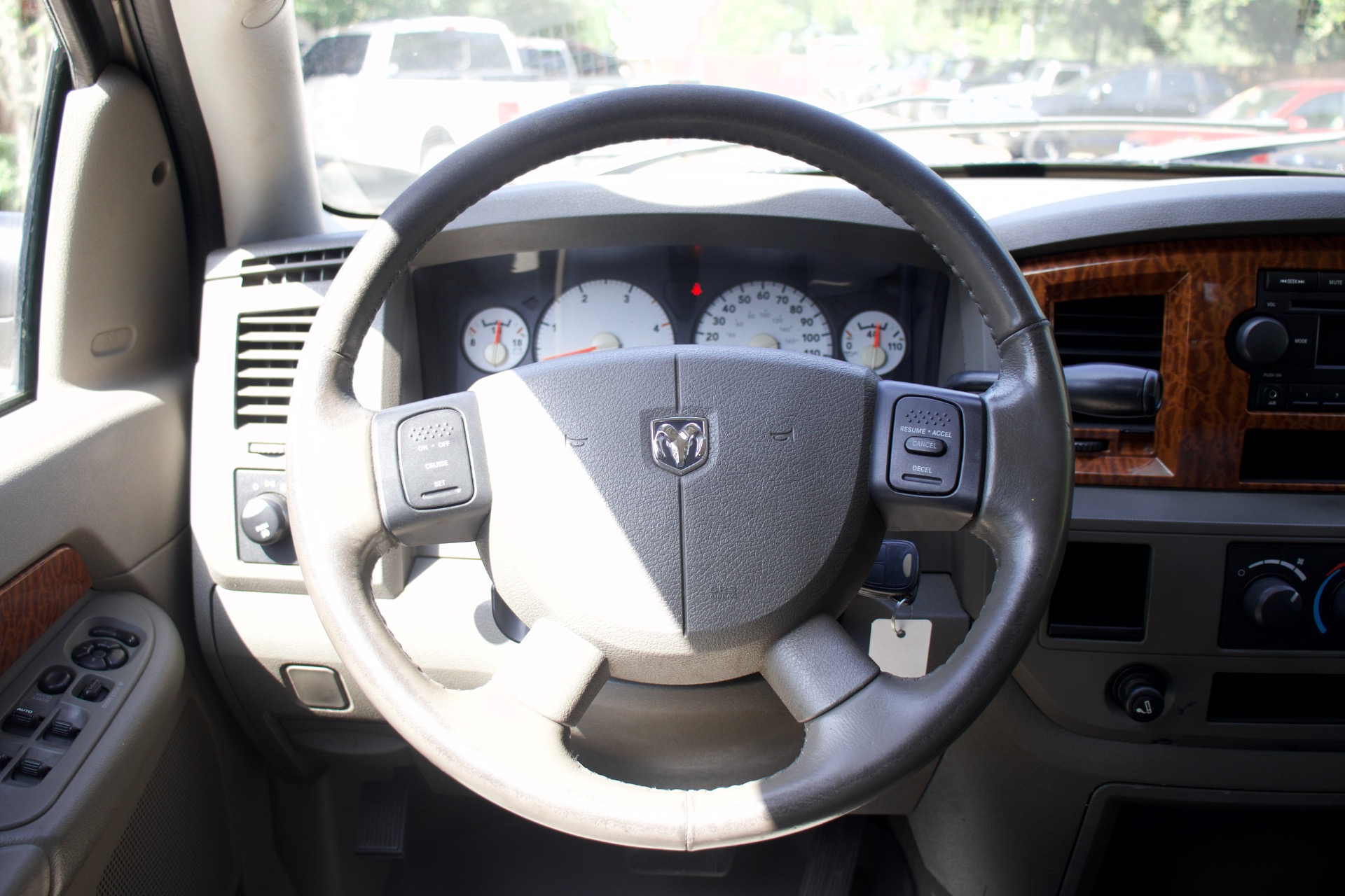 Used-2006-Dodge-Ram-2500-SLT
