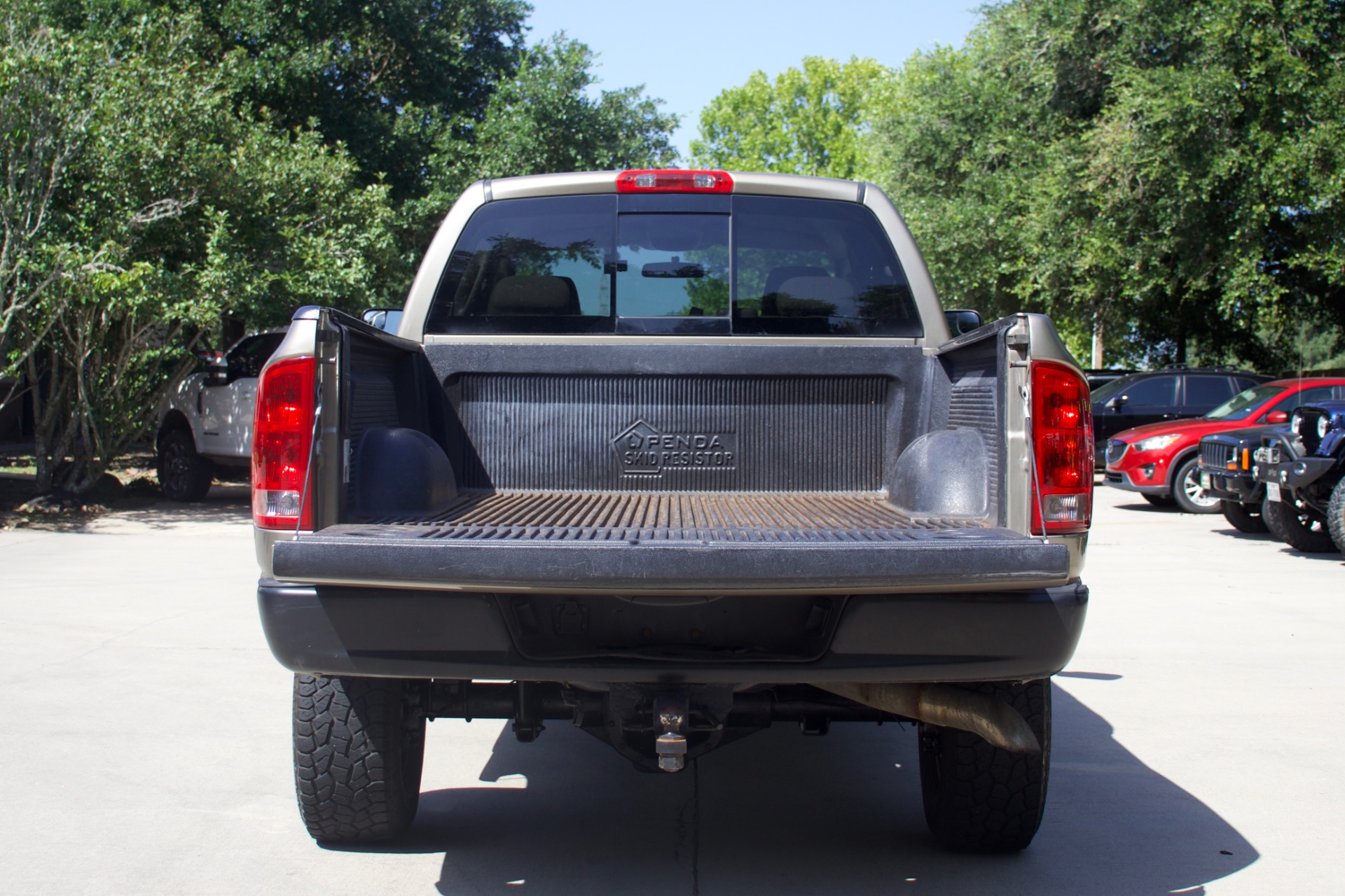 Used-2006-Dodge-Ram-2500-SLT