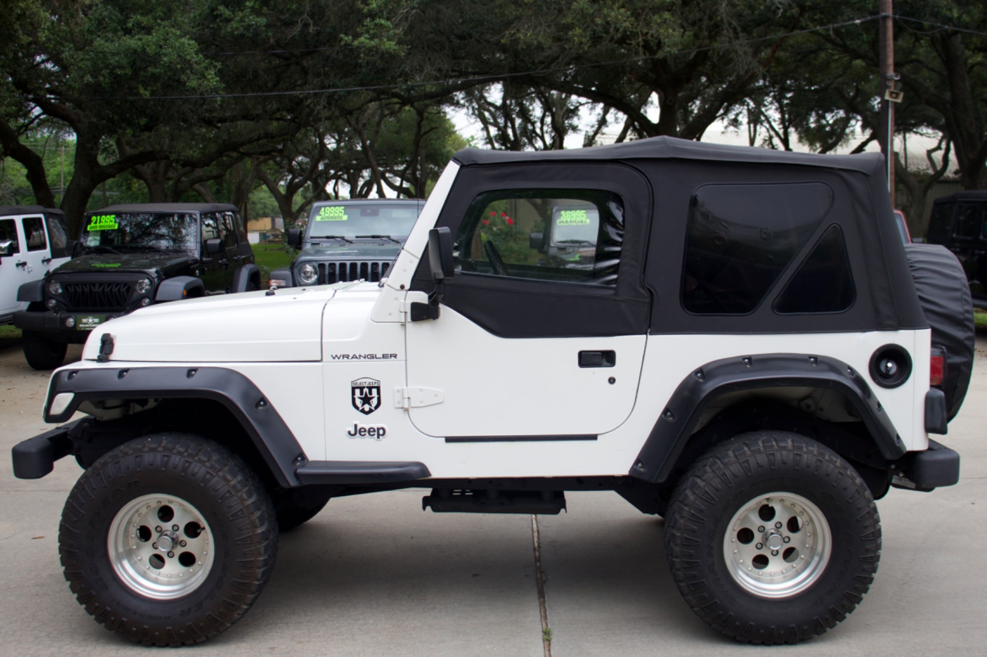 Used-1997-Jeep-Wrangler-SE