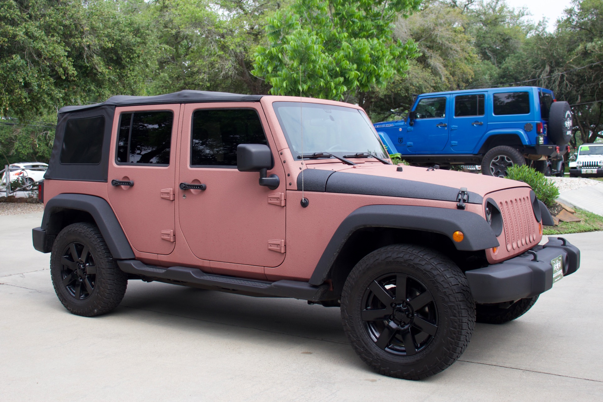 Used-2011-Jeep-Wrangler-Unlimited-Sport