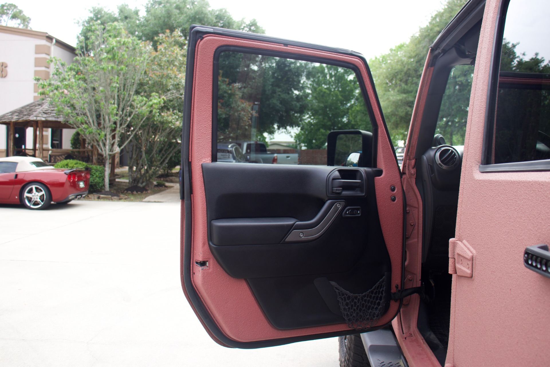 Used-2011-Jeep-Wrangler-Unlimited-Sport