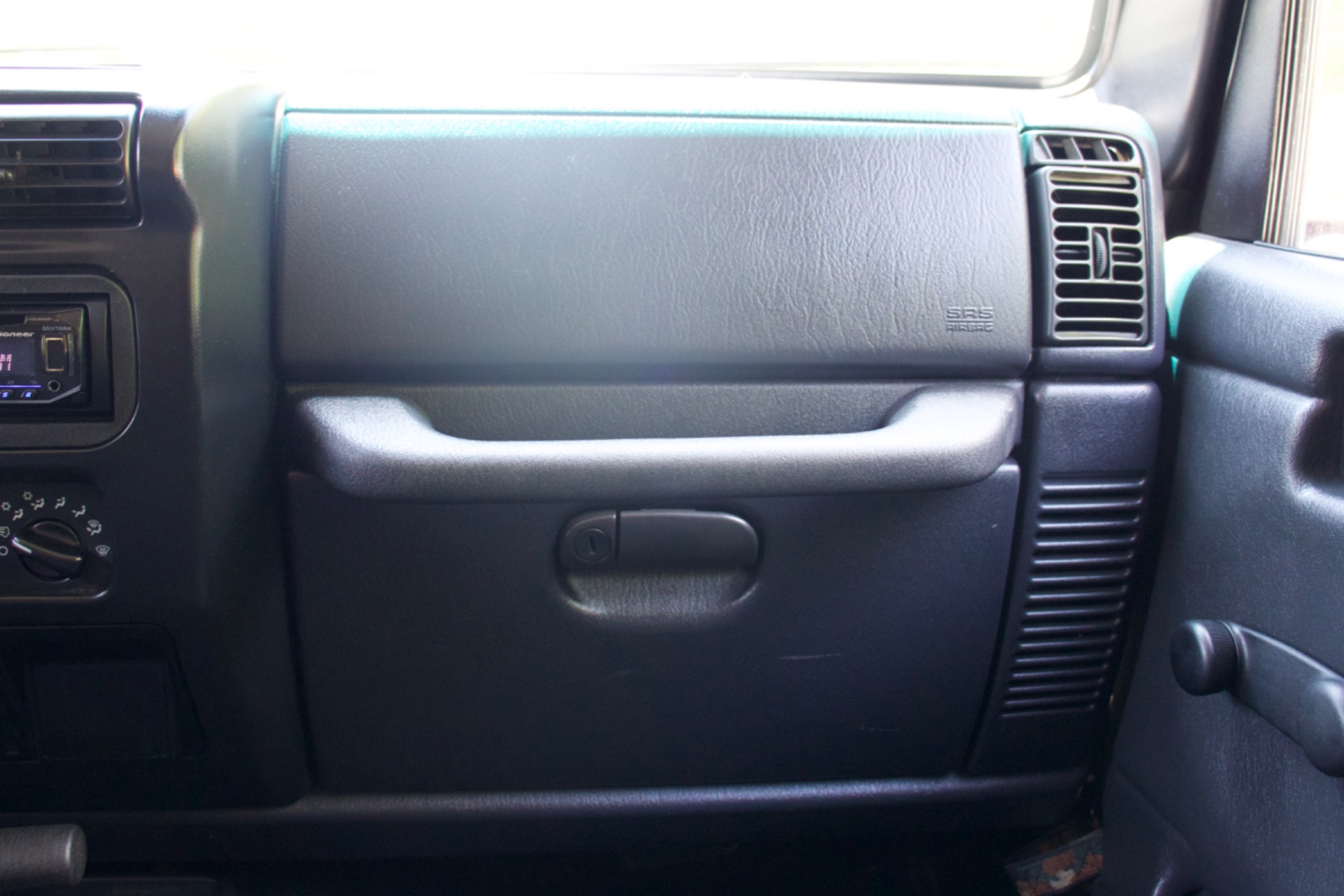 Used-2006-Jeep-Wrangler-Unlimited-Rubicon