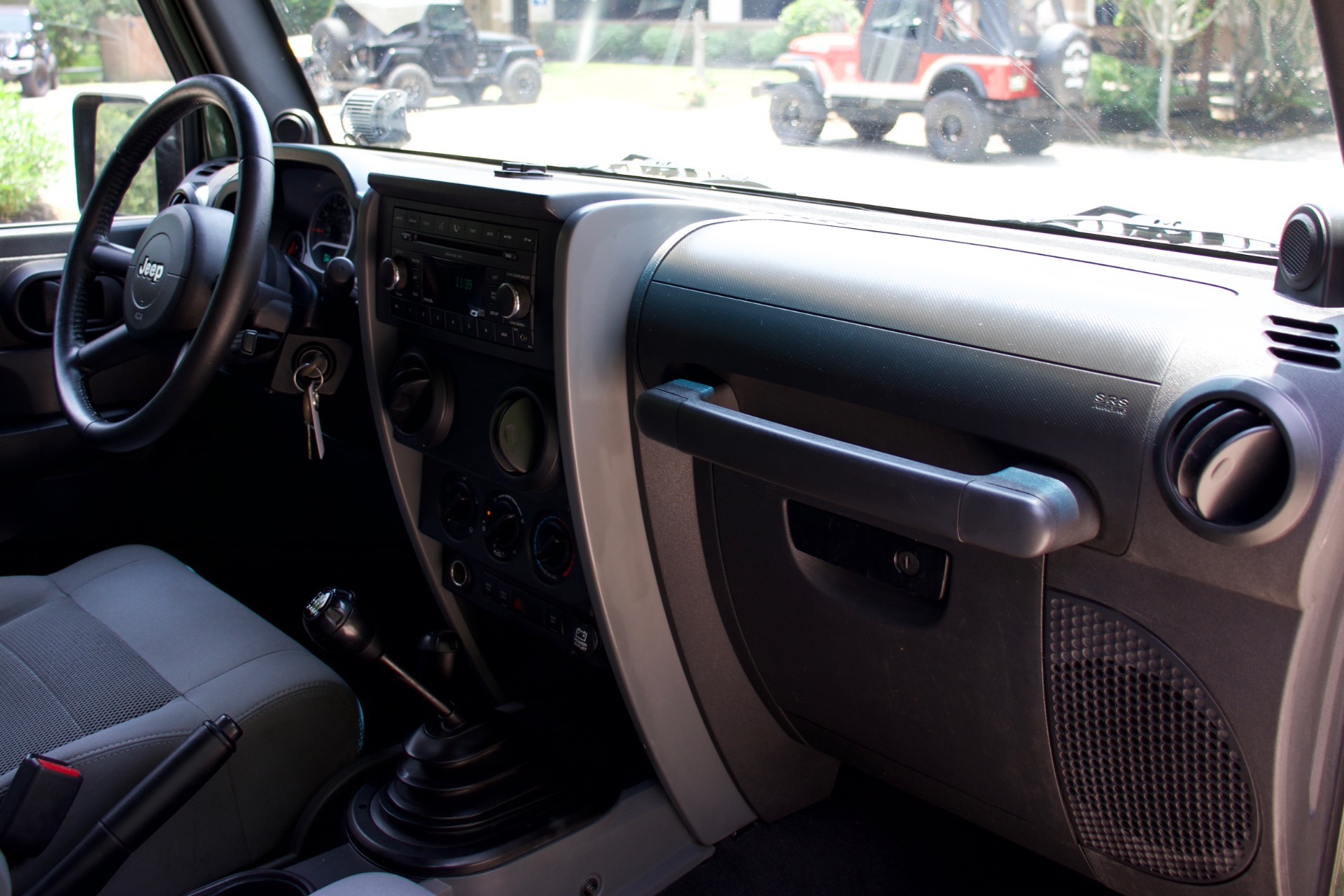 Used-2008-Jeep-Wrangler-Unlimited-Rubicon