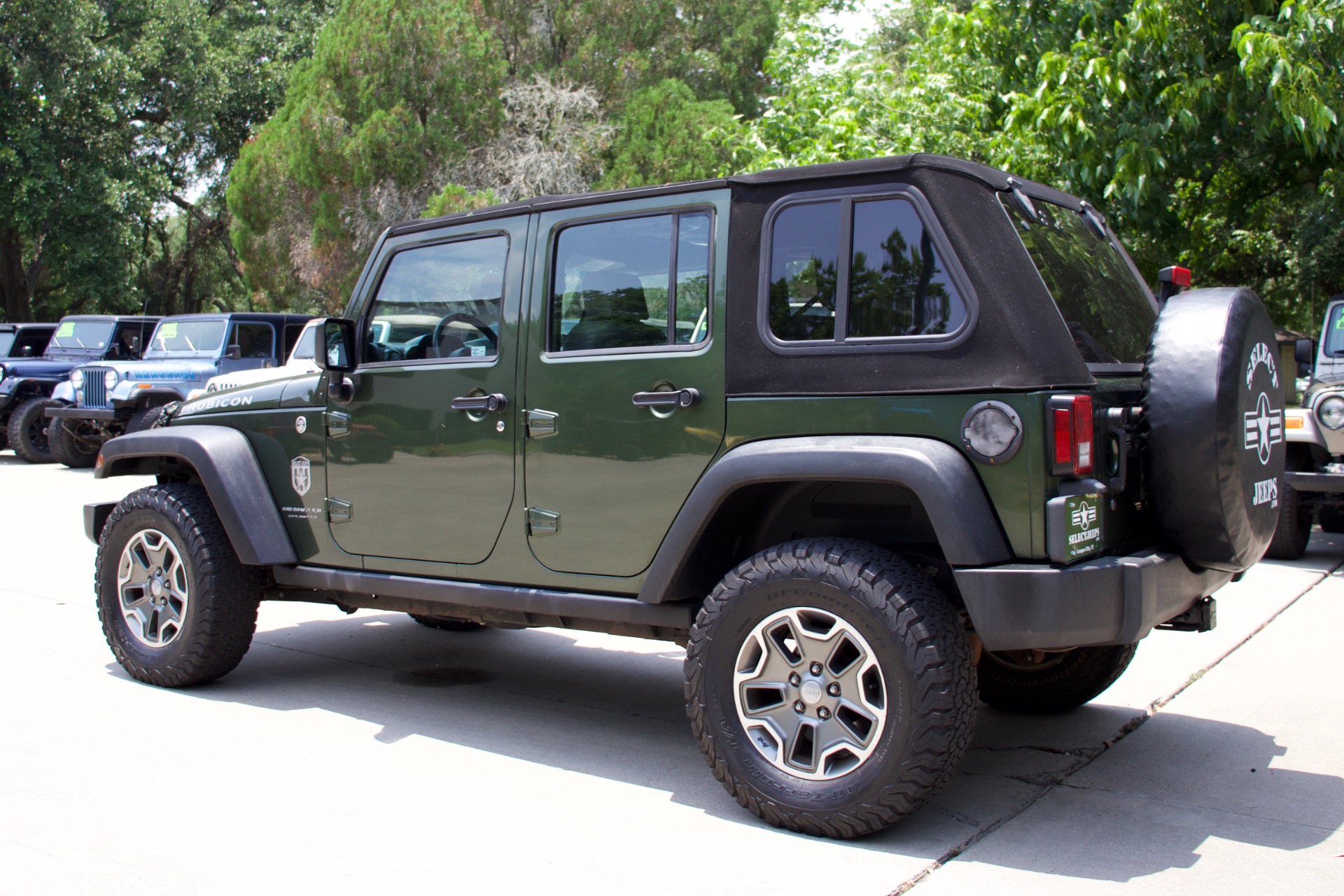 Used-2008-Jeep-Wrangler-Unlimited-Rubicon