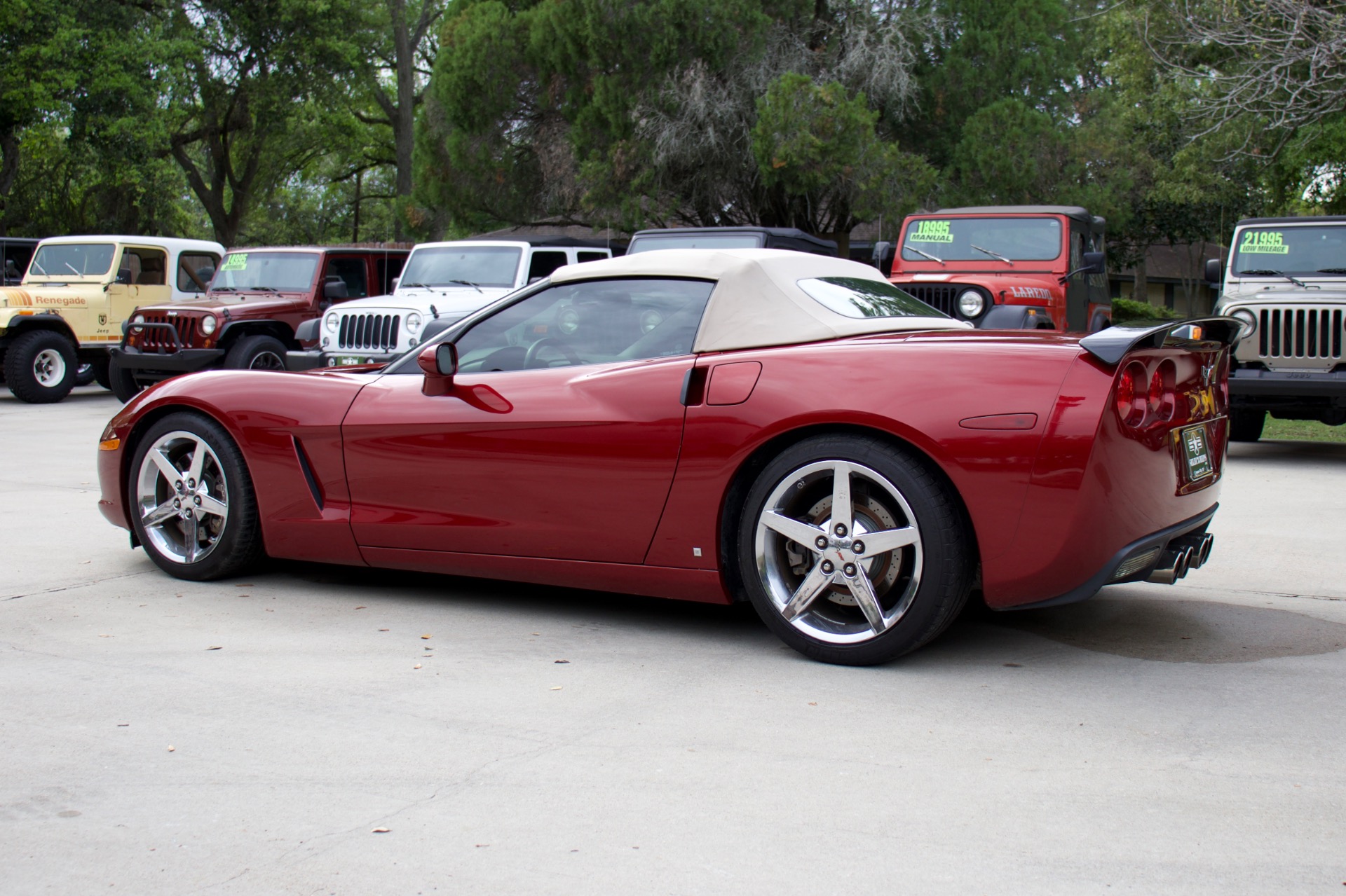Used-2007-Chevrolet-Corvette