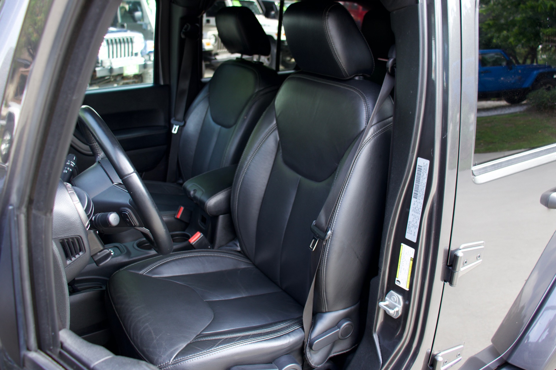 Used-2018-Jeep-Wrangler-JK-Unlimited-Altitude
