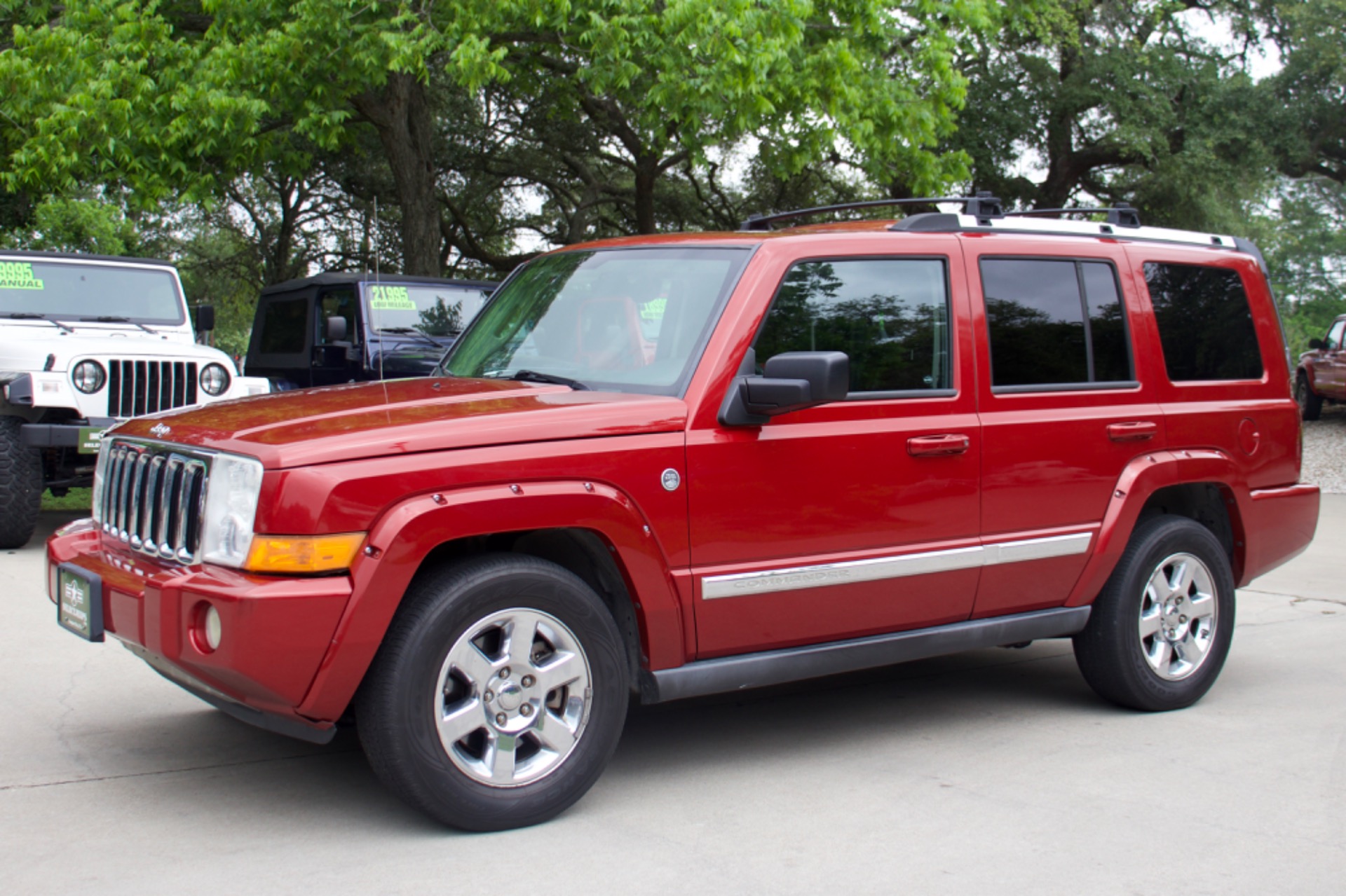 Used-2006-Jeep-Commander-Limited