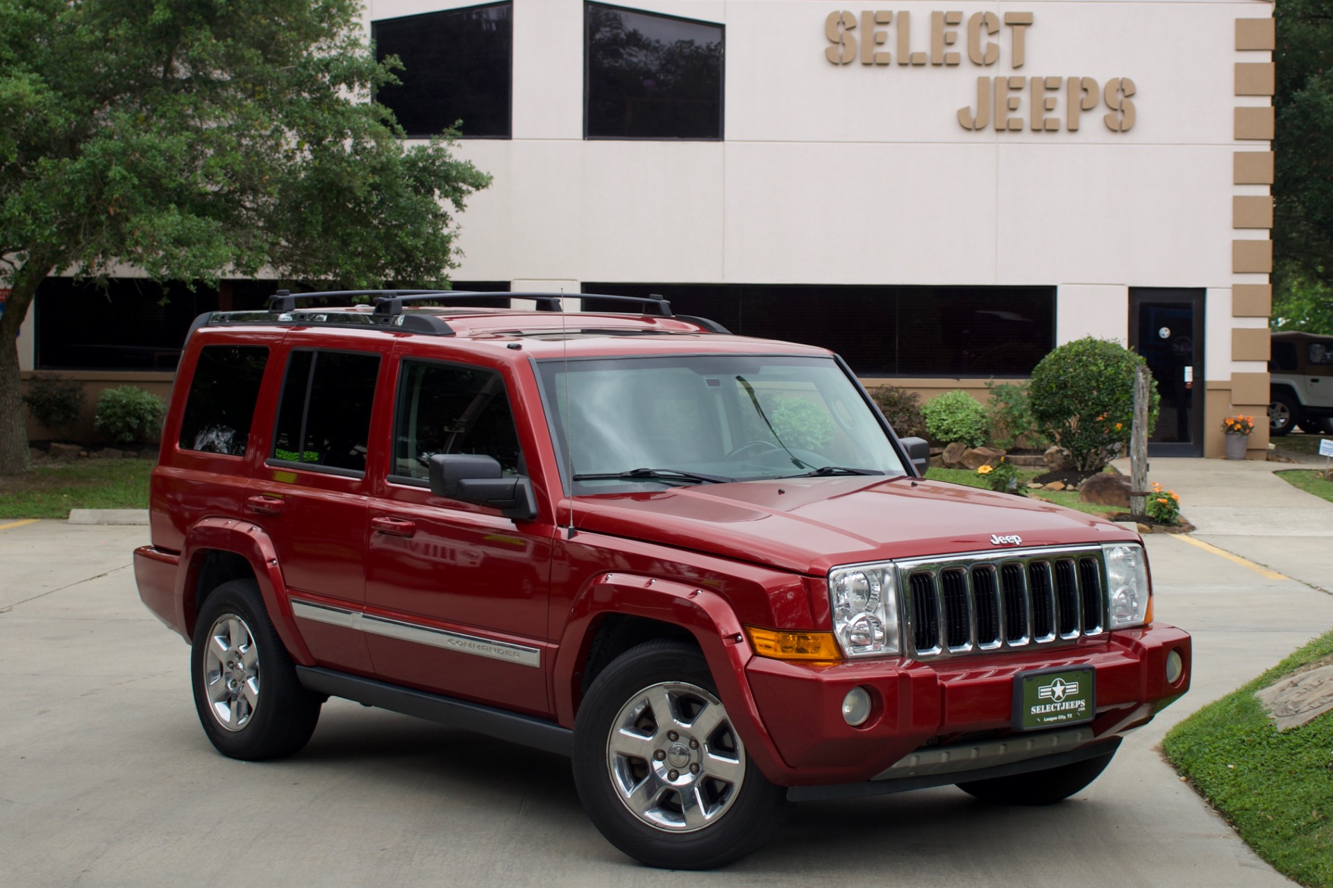 Used-2006-Jeep-Commander-Limited