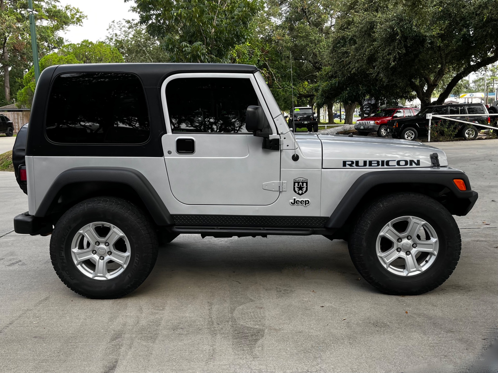 Used-2004-Jeep-Wrangler-Rubicon