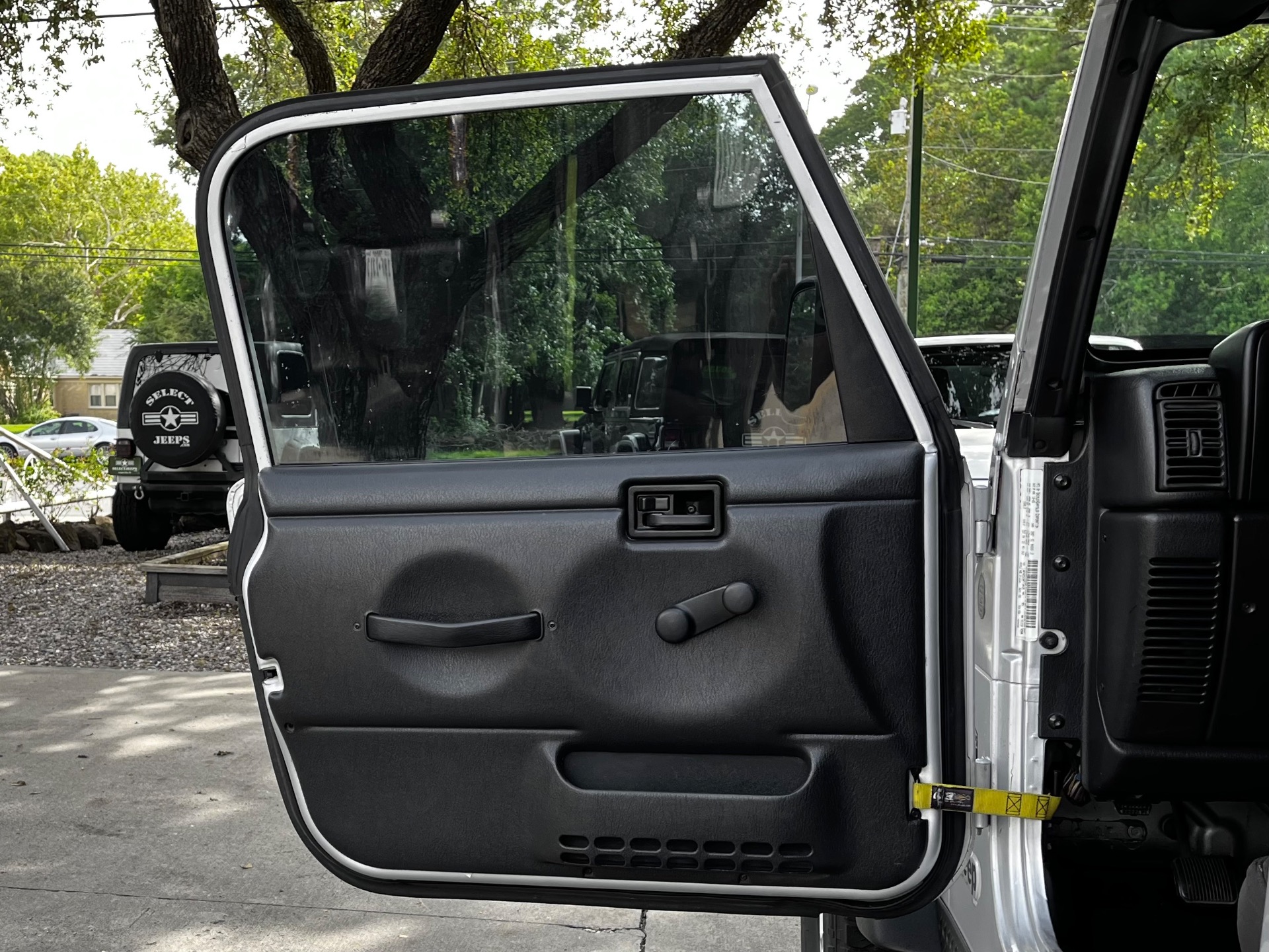 Used-2004-Jeep-Wrangler-Rubicon