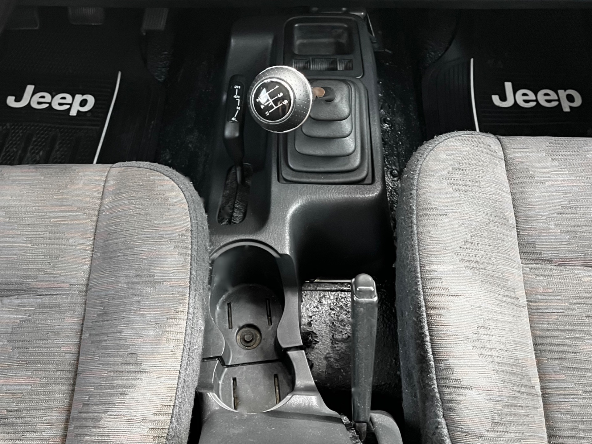 Used-2004-Jeep-Wrangler-Rubicon