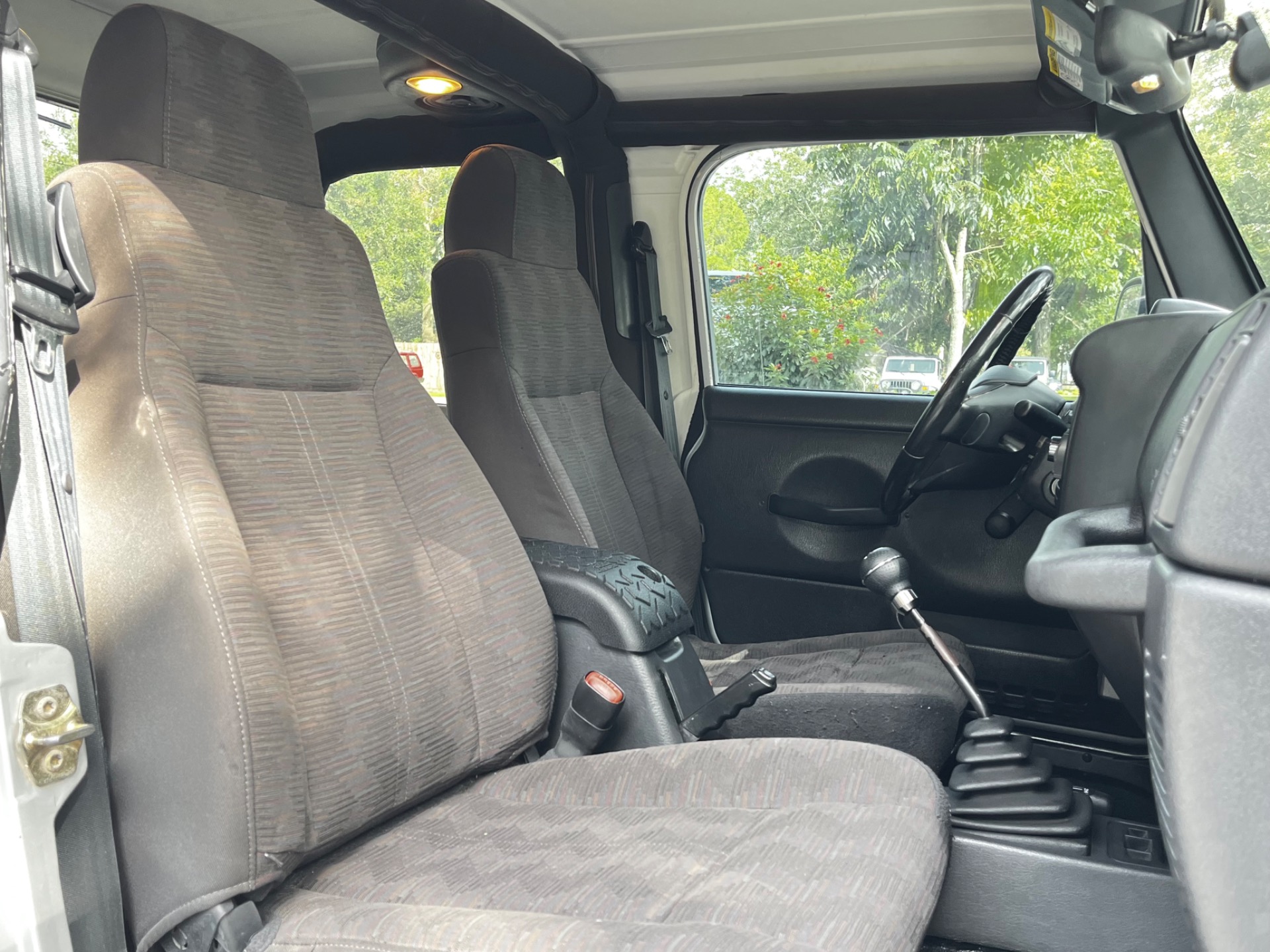 Used-2004-Jeep-Wrangler-Rubicon
