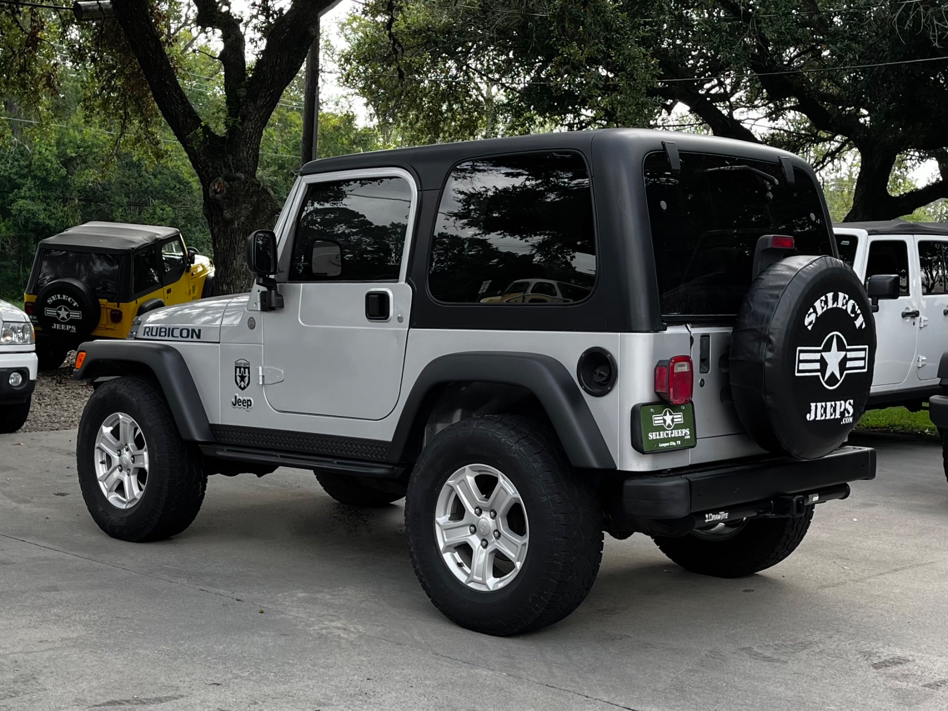 Used-2004-Jeep-Wrangler-Rubicon