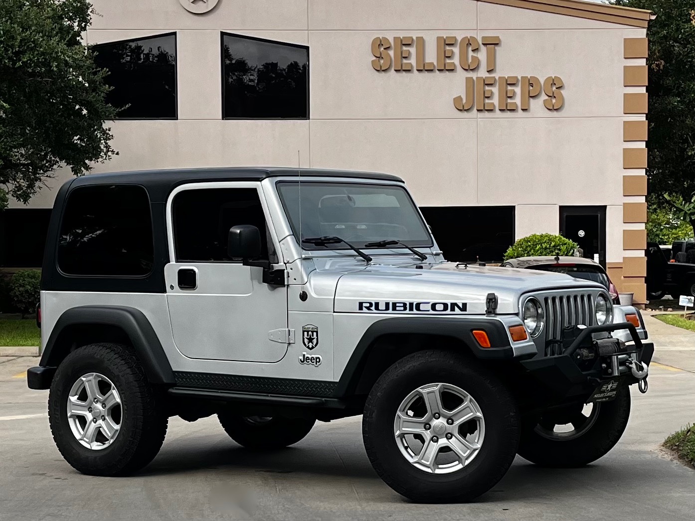 Used-2004-Jeep-Wrangler-Rubicon