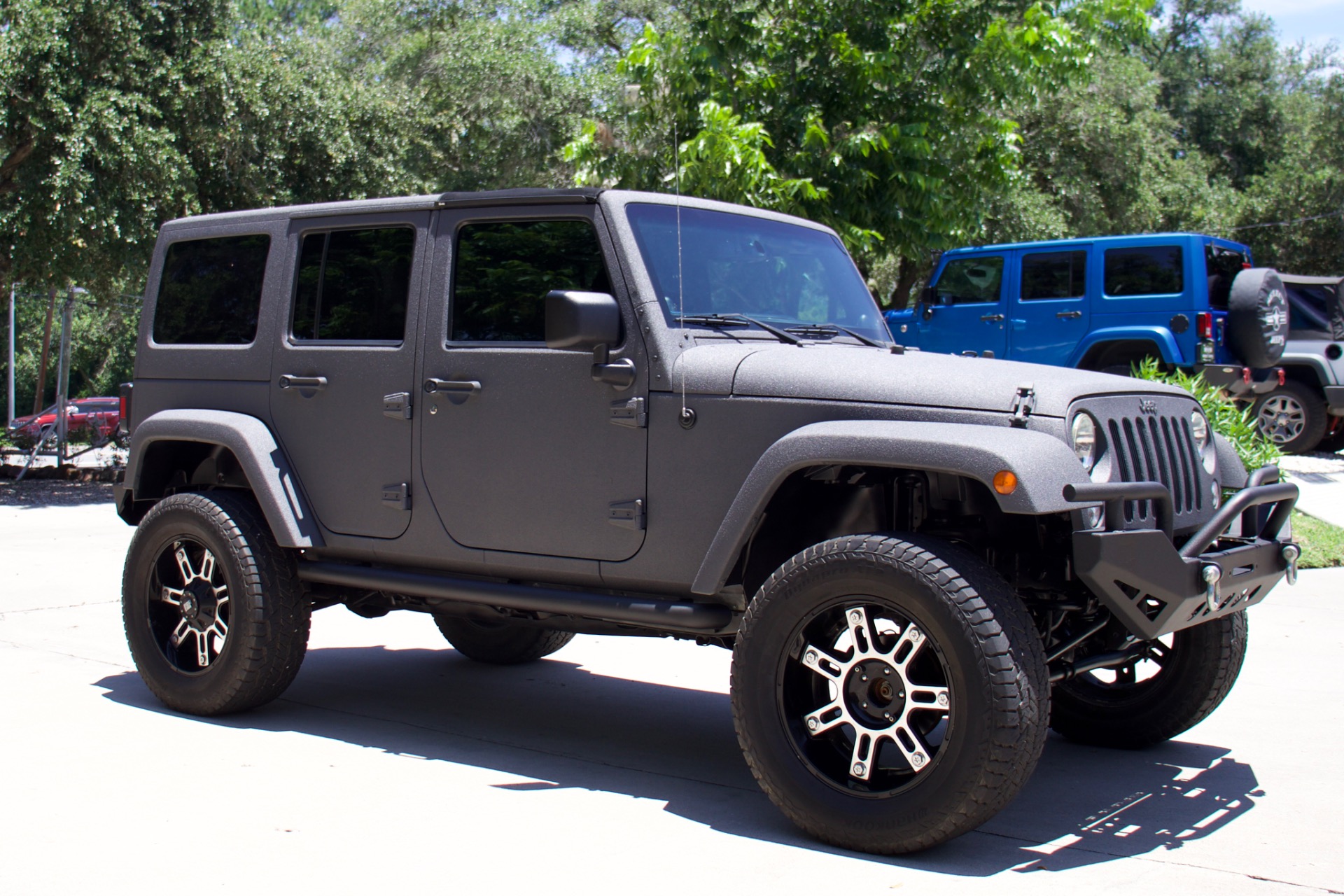 Used-2014-Jeep-Wrangler-Unlimited-Sport
