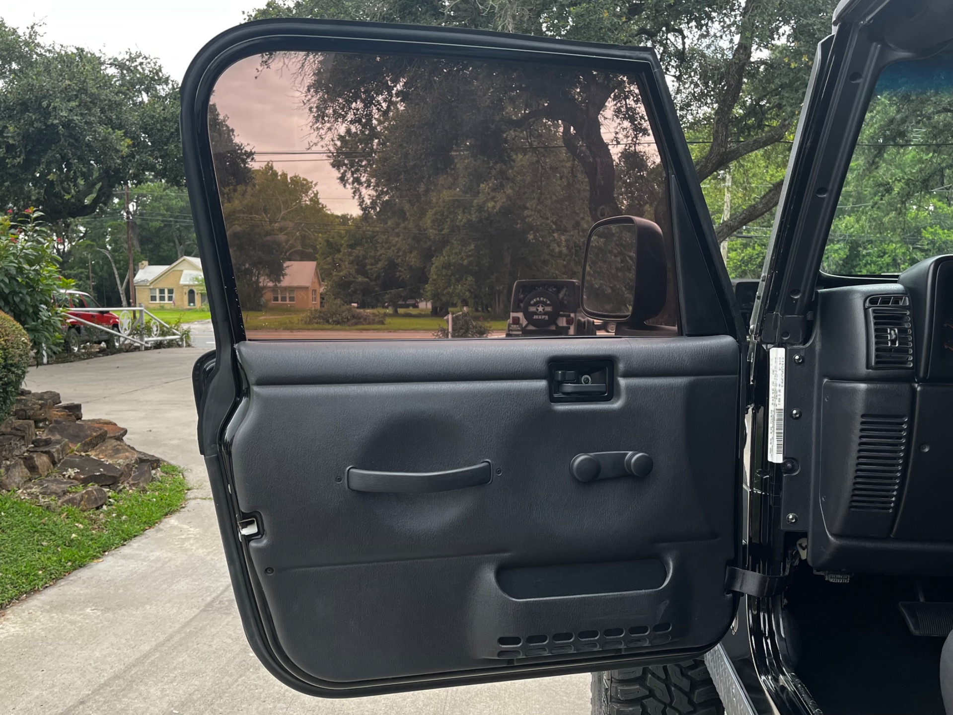 Used-2005-Jeep-Wrangler-Rubicon