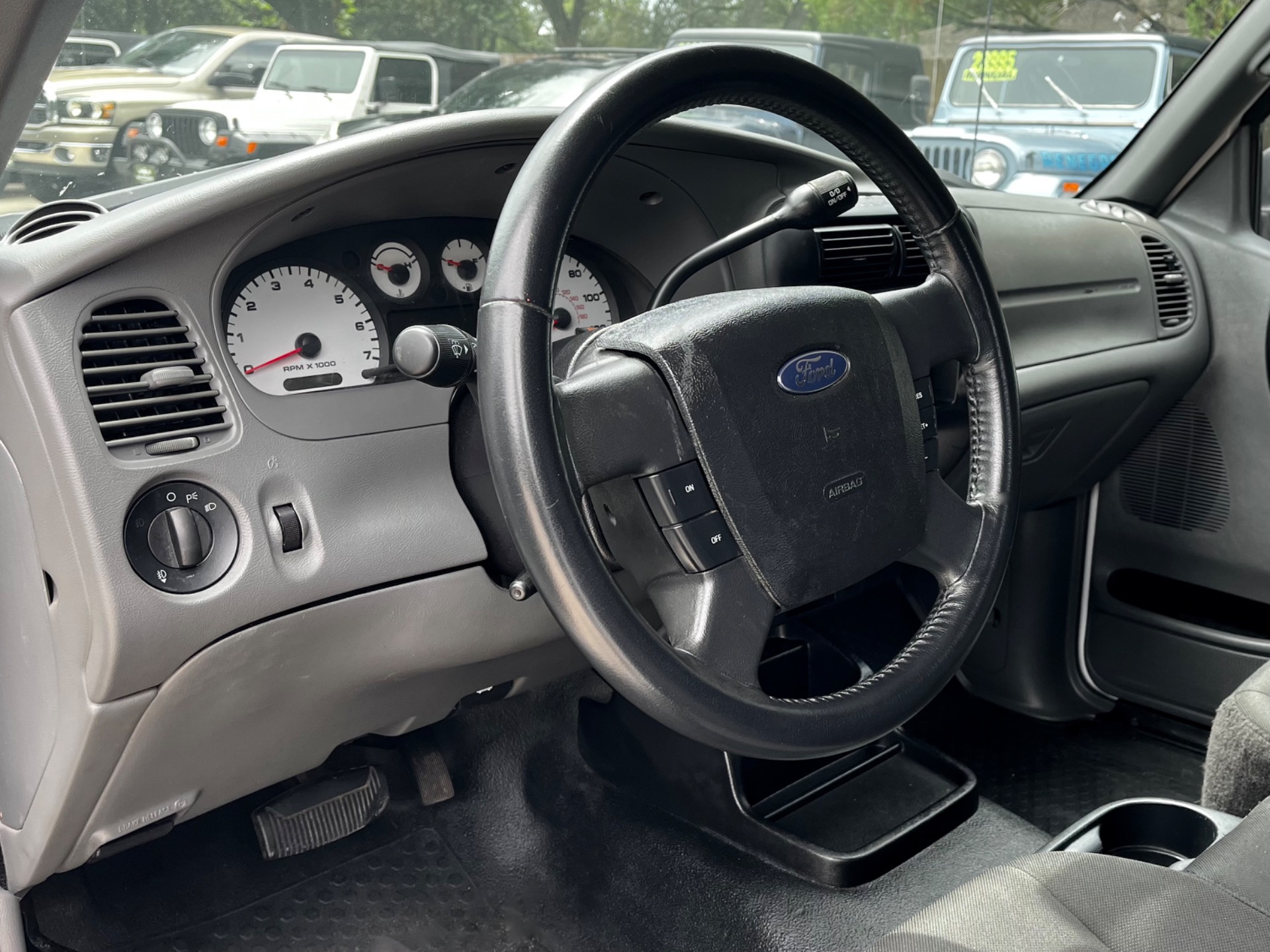 Used-2011-Ford-Ranger-Sport