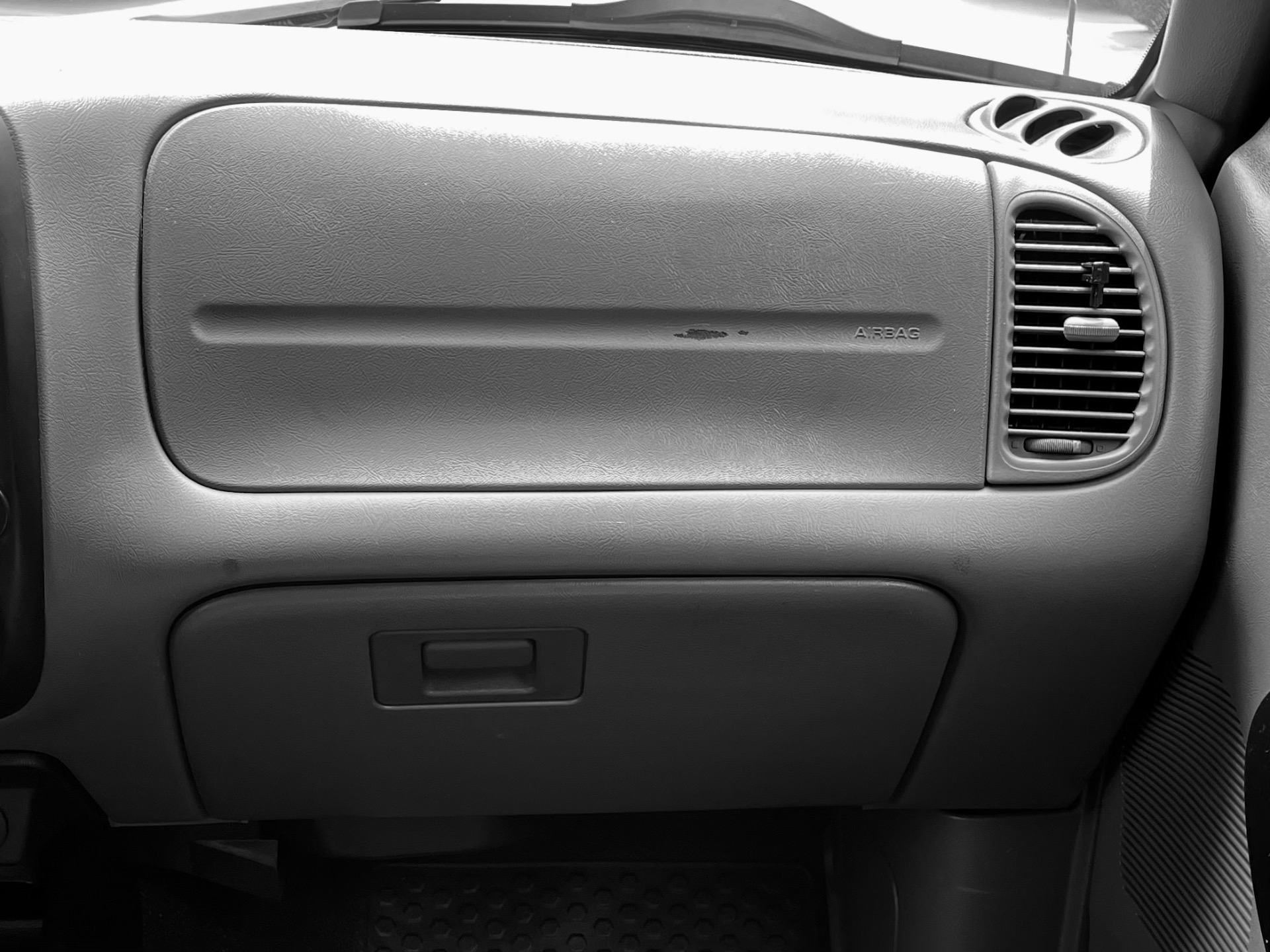 Used-2011-Ford-Ranger-Sport