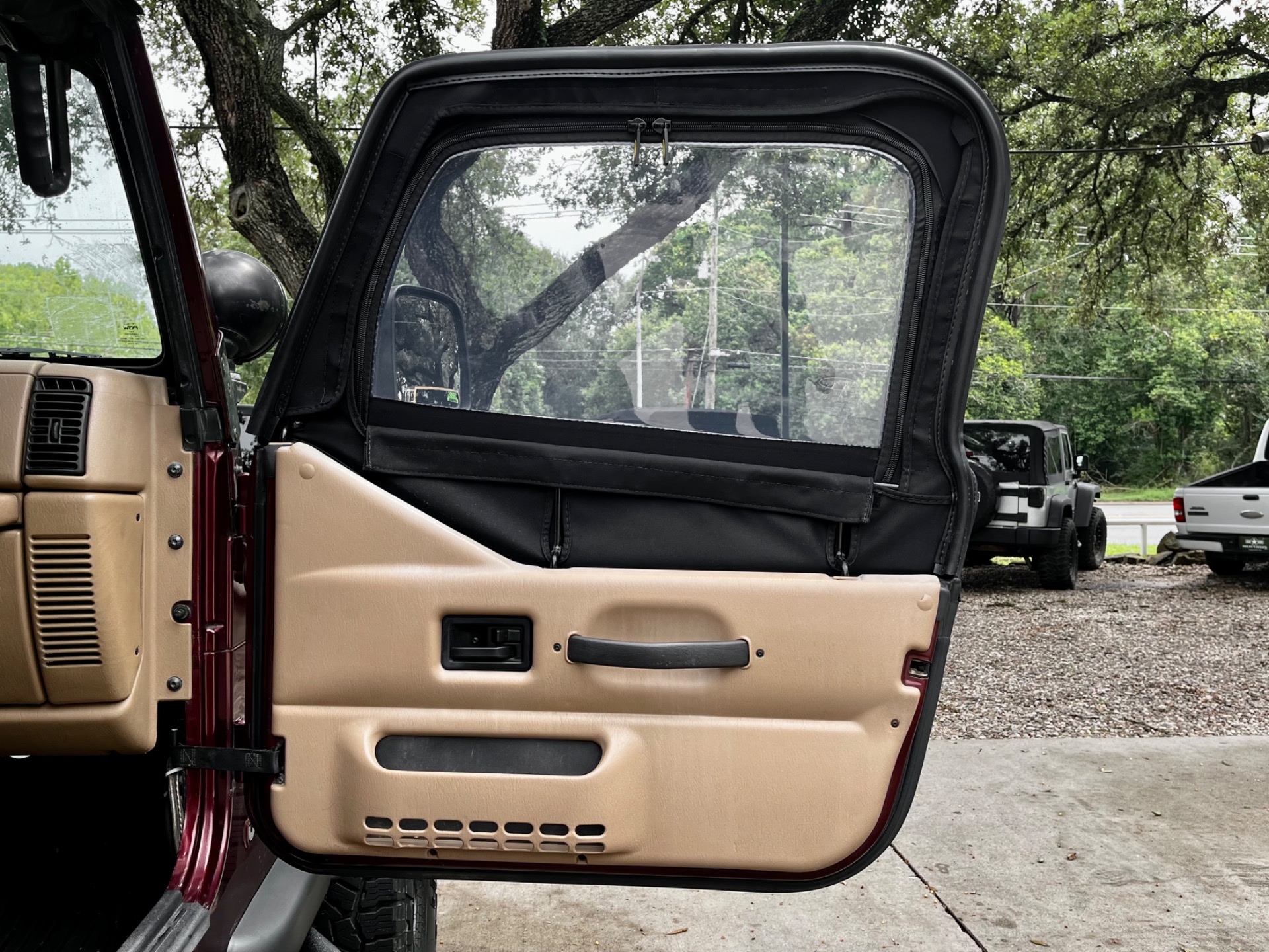 Used-2001-Jeep-Wrangler-Sport