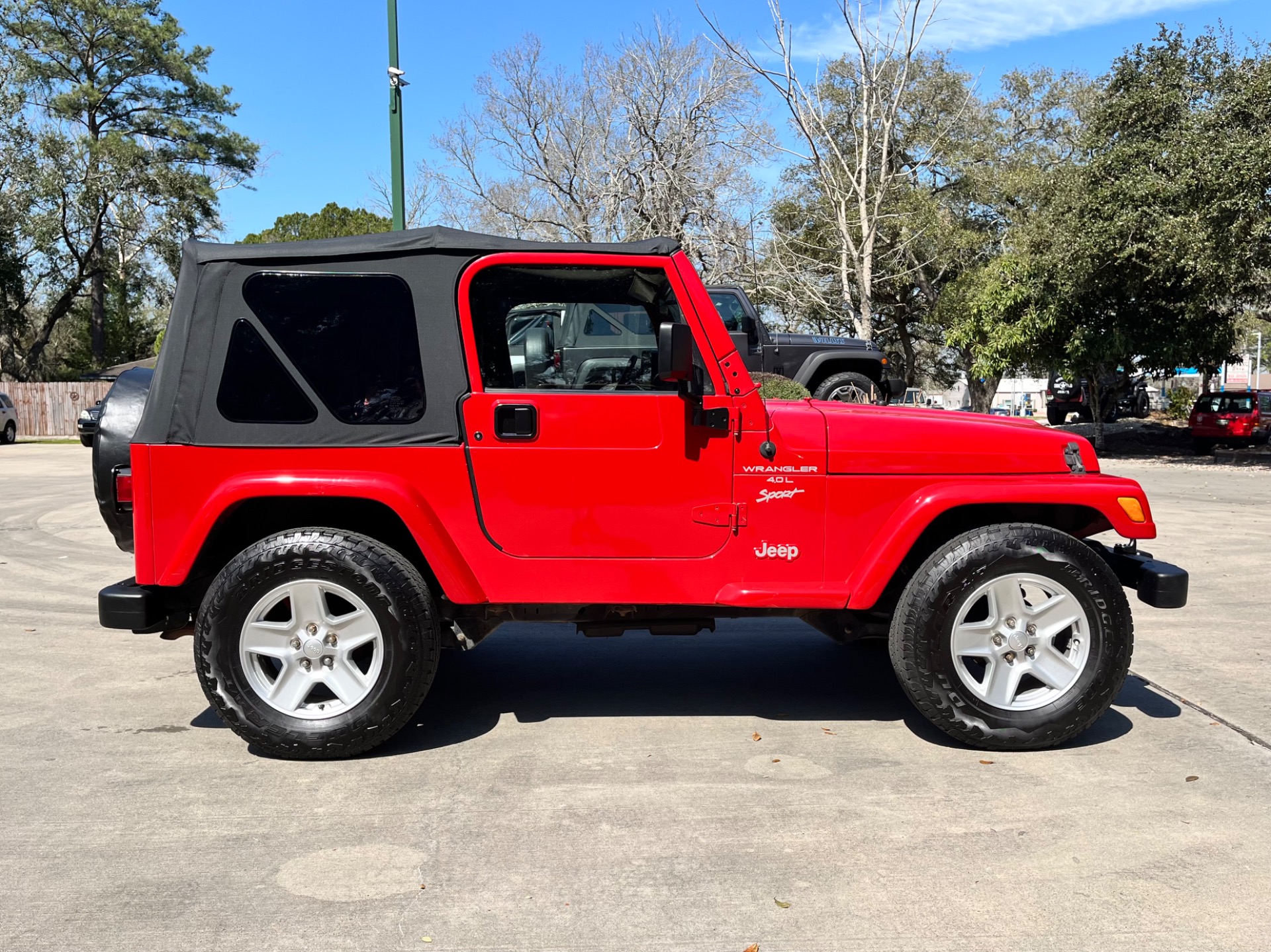 Used-2001-Jeep-Wrangler-Sport