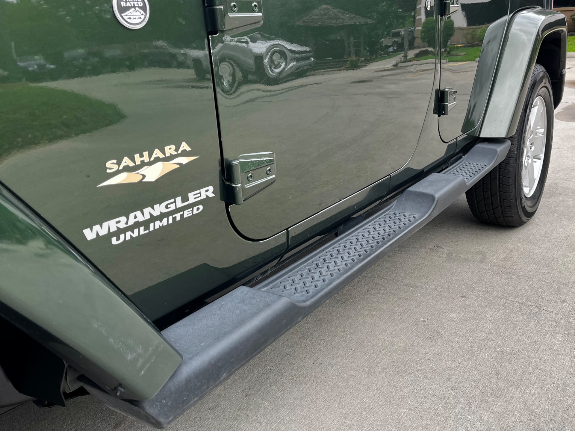 Used-2008-Jeep-Wrangler-Unlimited-Sahara
