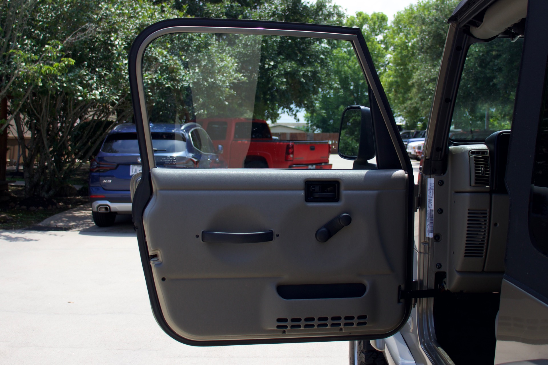 Used-2003-Jeep-Wrangler-Sahara