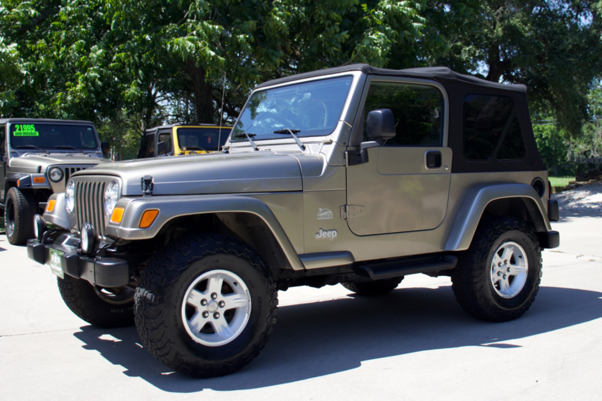 Used-2003-Jeep-Wrangler-Sahara