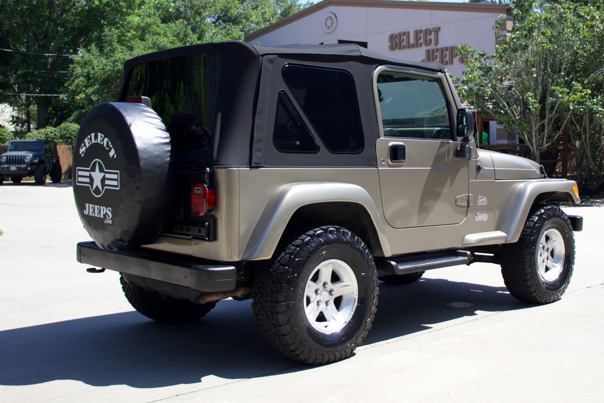 Used-2003-Jeep-Wrangler-Sahara