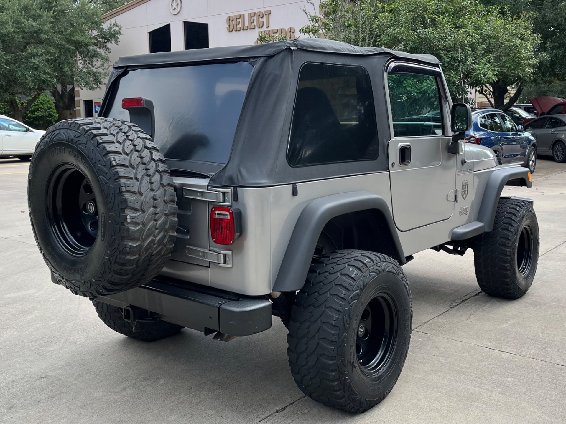 Used-2002-Jeep-Wrangler-X